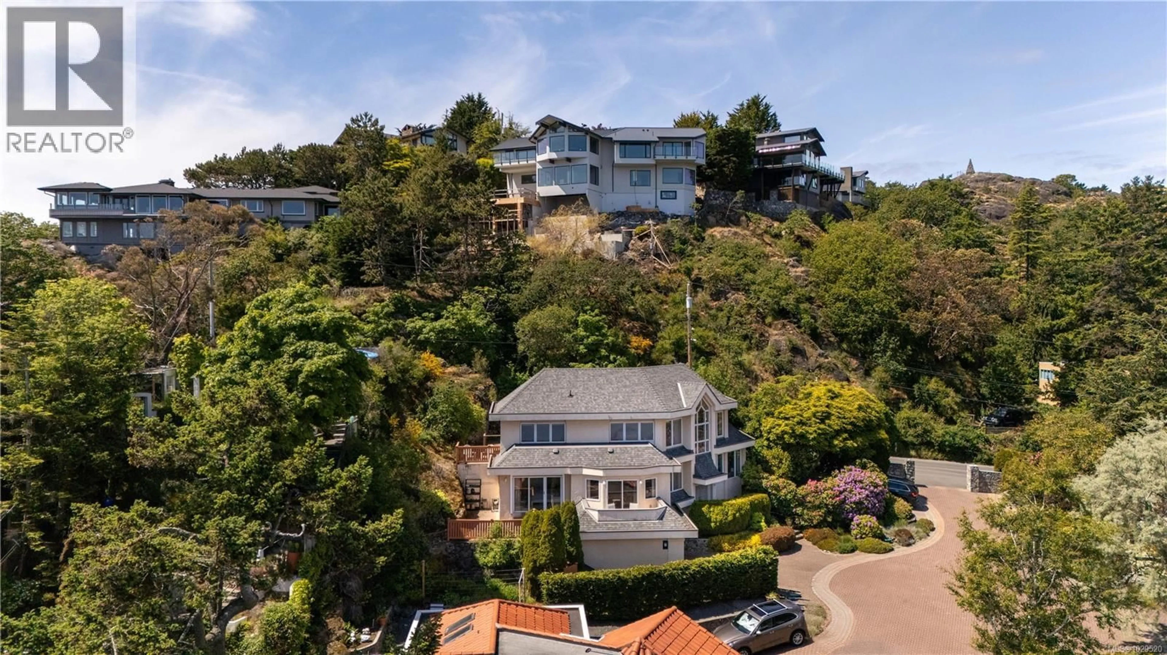 A pic from outside/outdoor area/front of a property/back of a property/a pic from drone, unknown for 335 KING GEORGE TERRACE, Oak Bay British Columbia V8S2J8