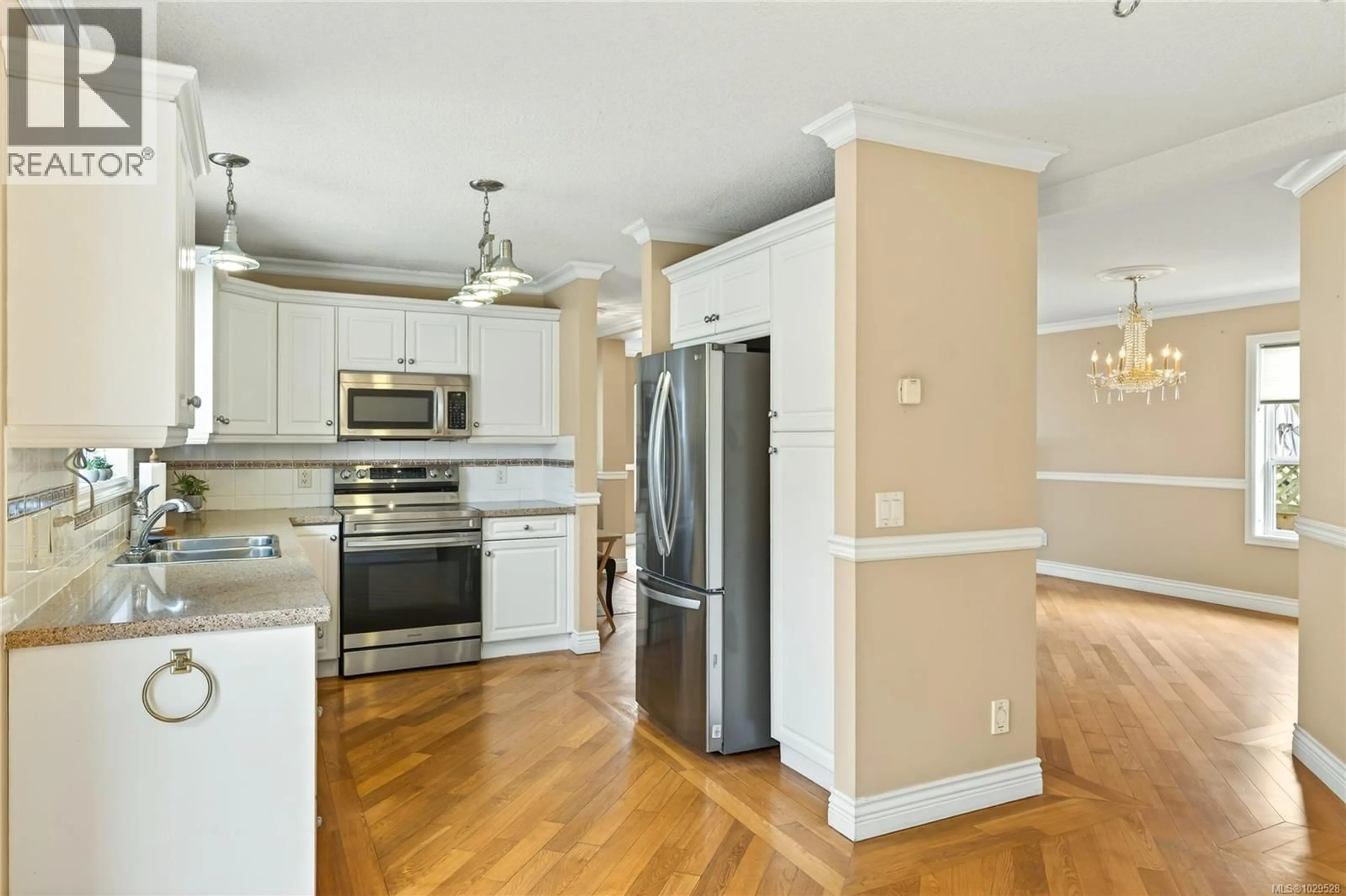 Open concept kitchen, unknown for 3983 VALEWOOD DRIVE, Nanaimo British Columbia V9T6B9