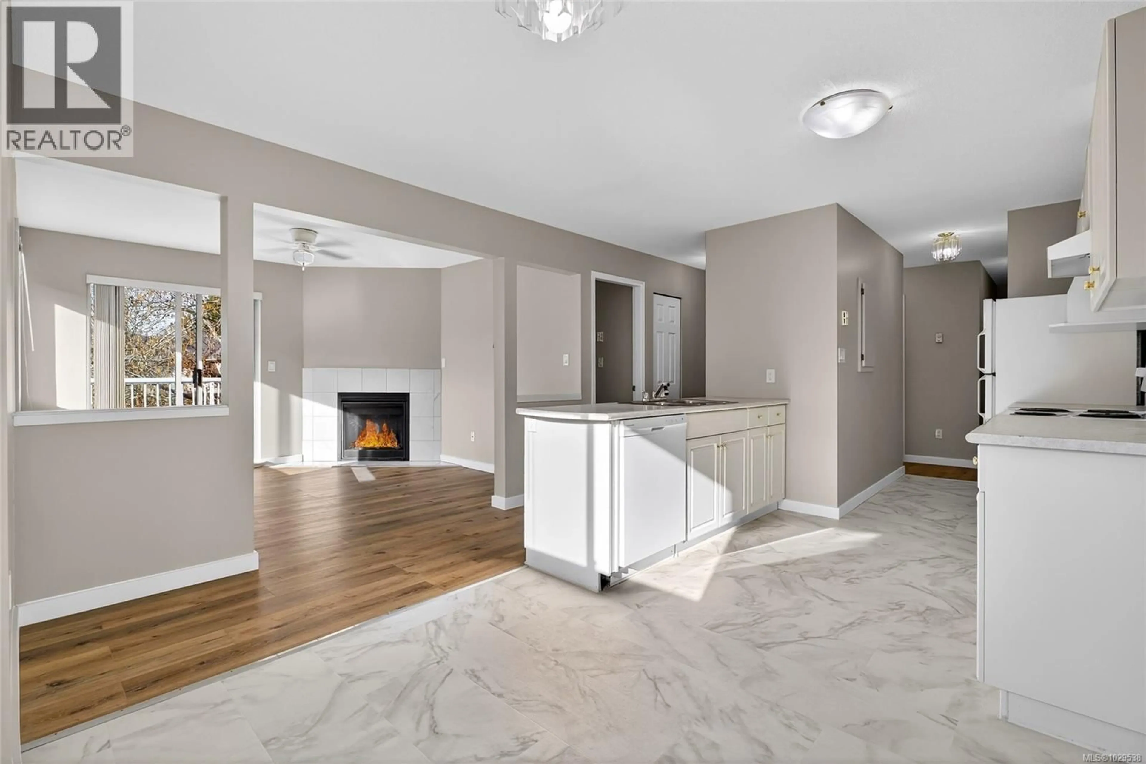 Unknown for 202 - 2647 MUIR ROAD, Courtenay British Columbia V9N8Z4