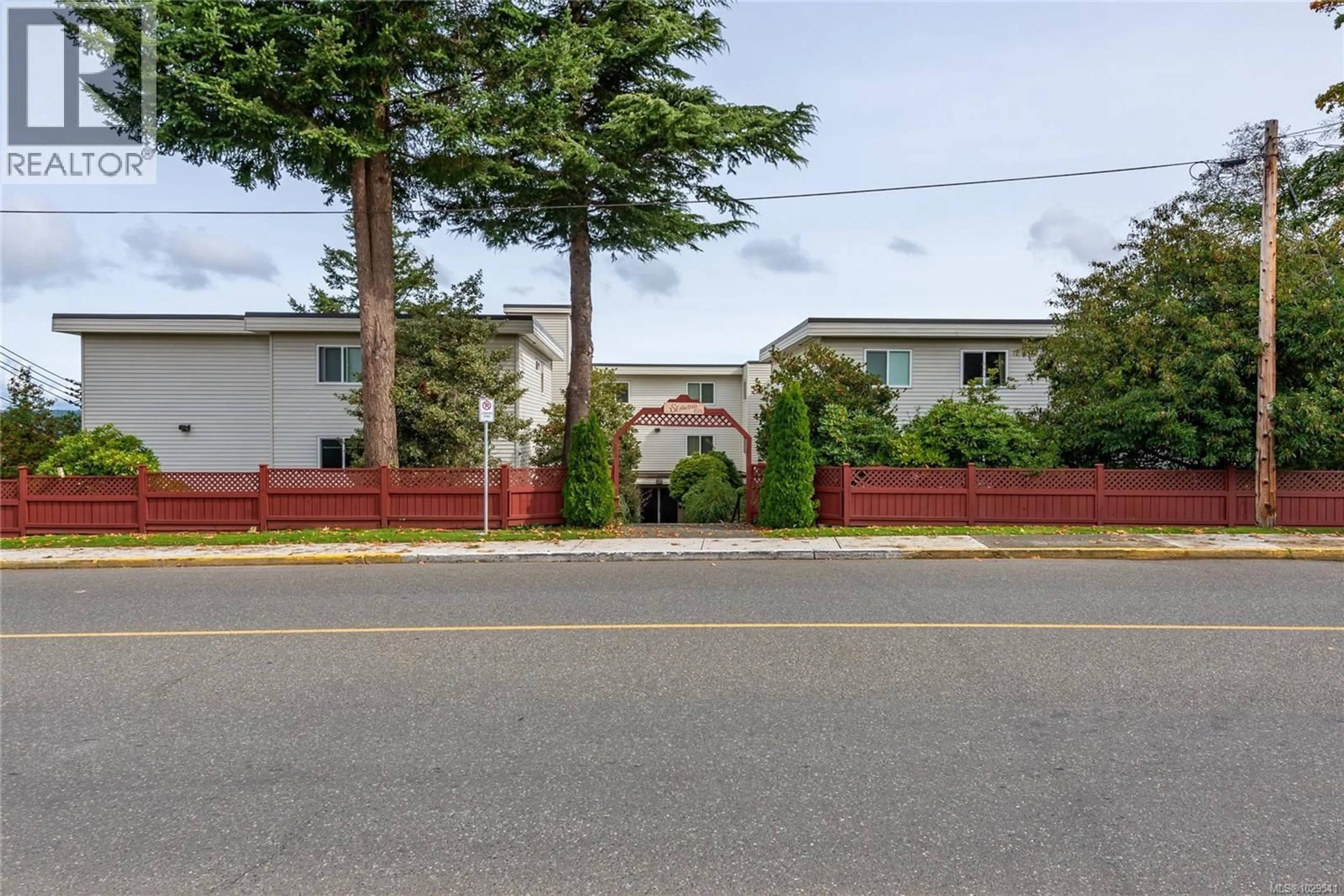 Unknown for 204 - 615 ALDER STREET, Campbell River British Columbia V0W2P3