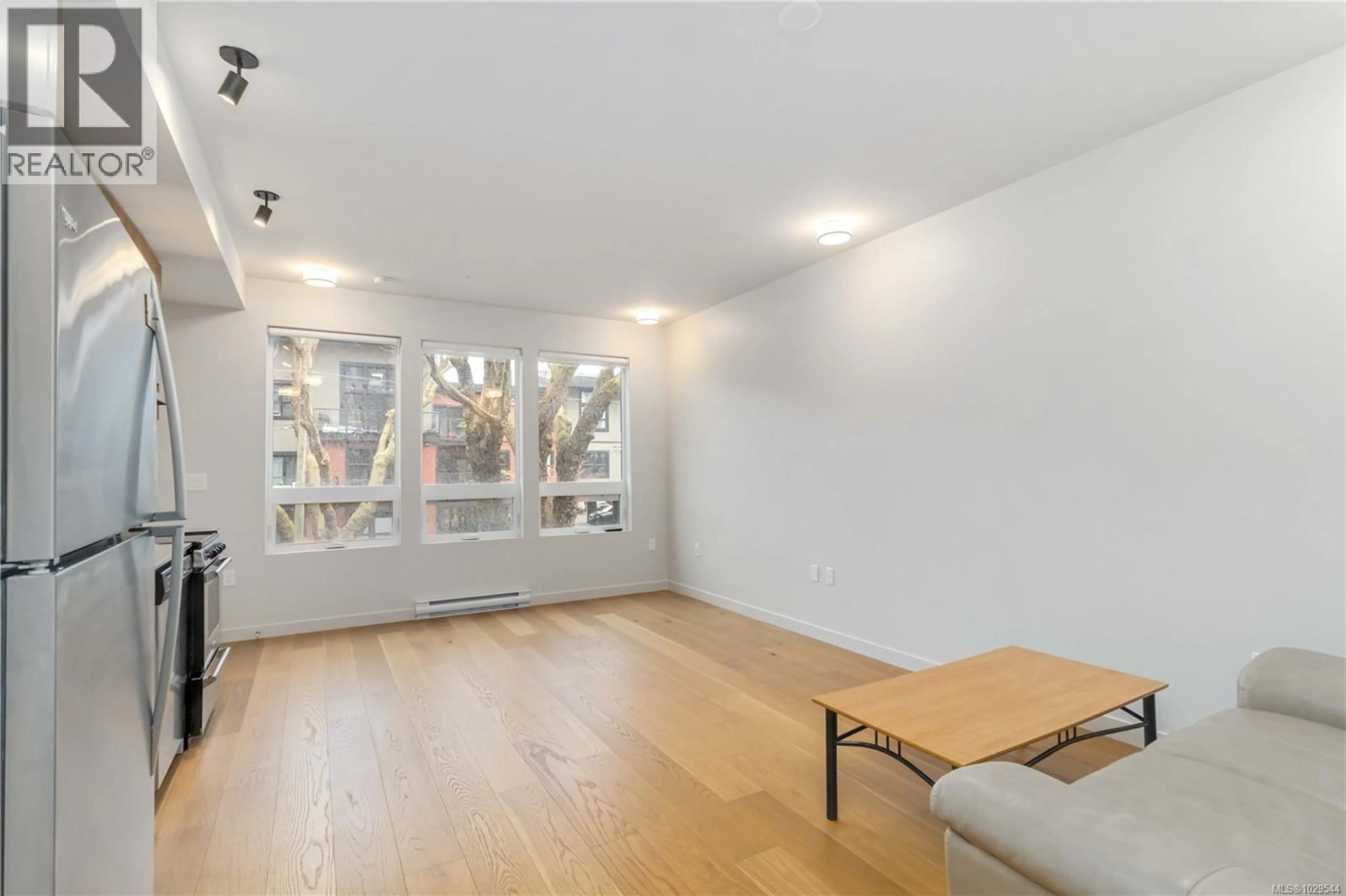 A pic of a room for 202 - 629 SPEED AVENUE, Victoria British Columbia V8Z1A5