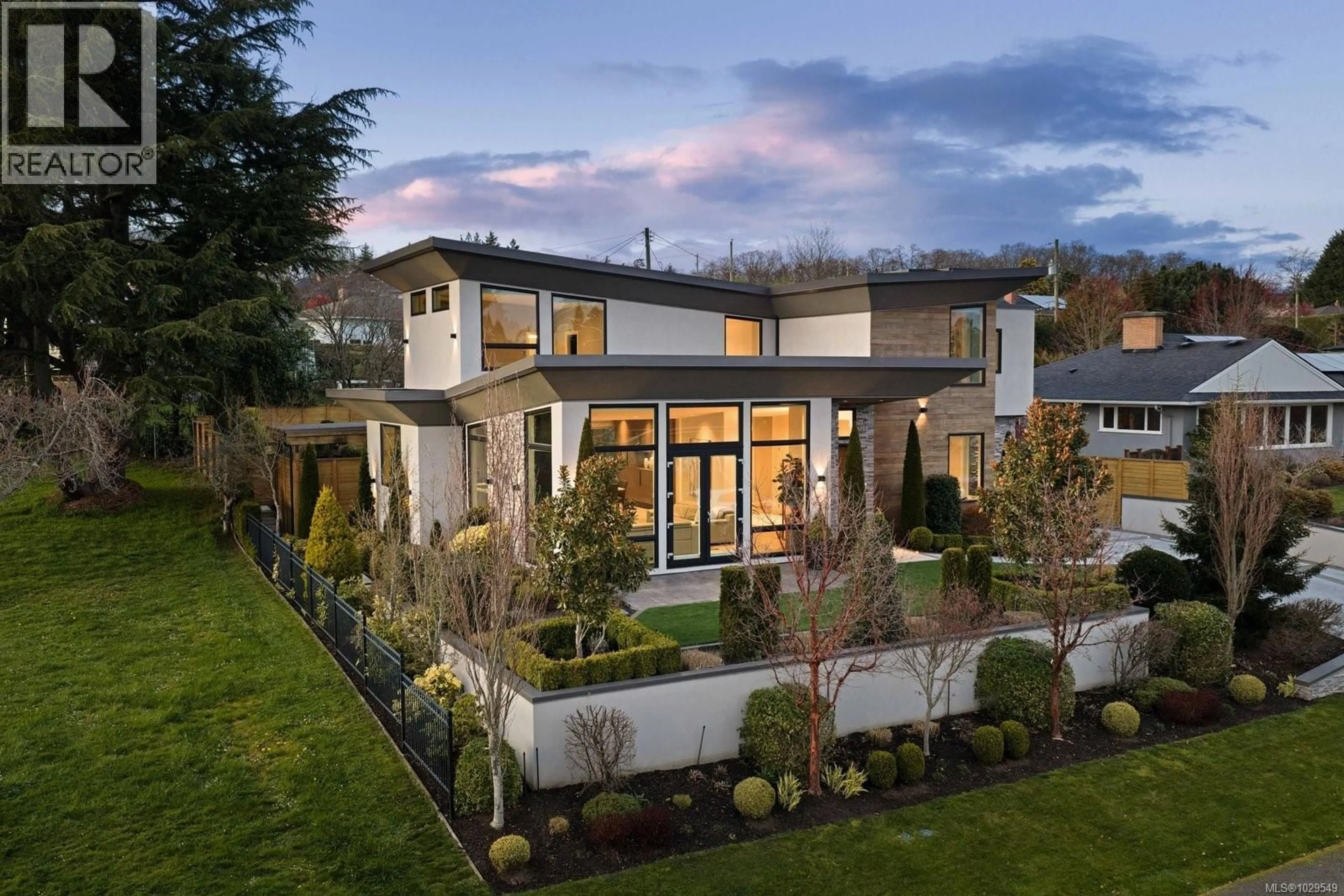 Home with brick exterior material, street for 2324 MIDDOWNE ROAD, Oak Bay British Columbia V8R3K5