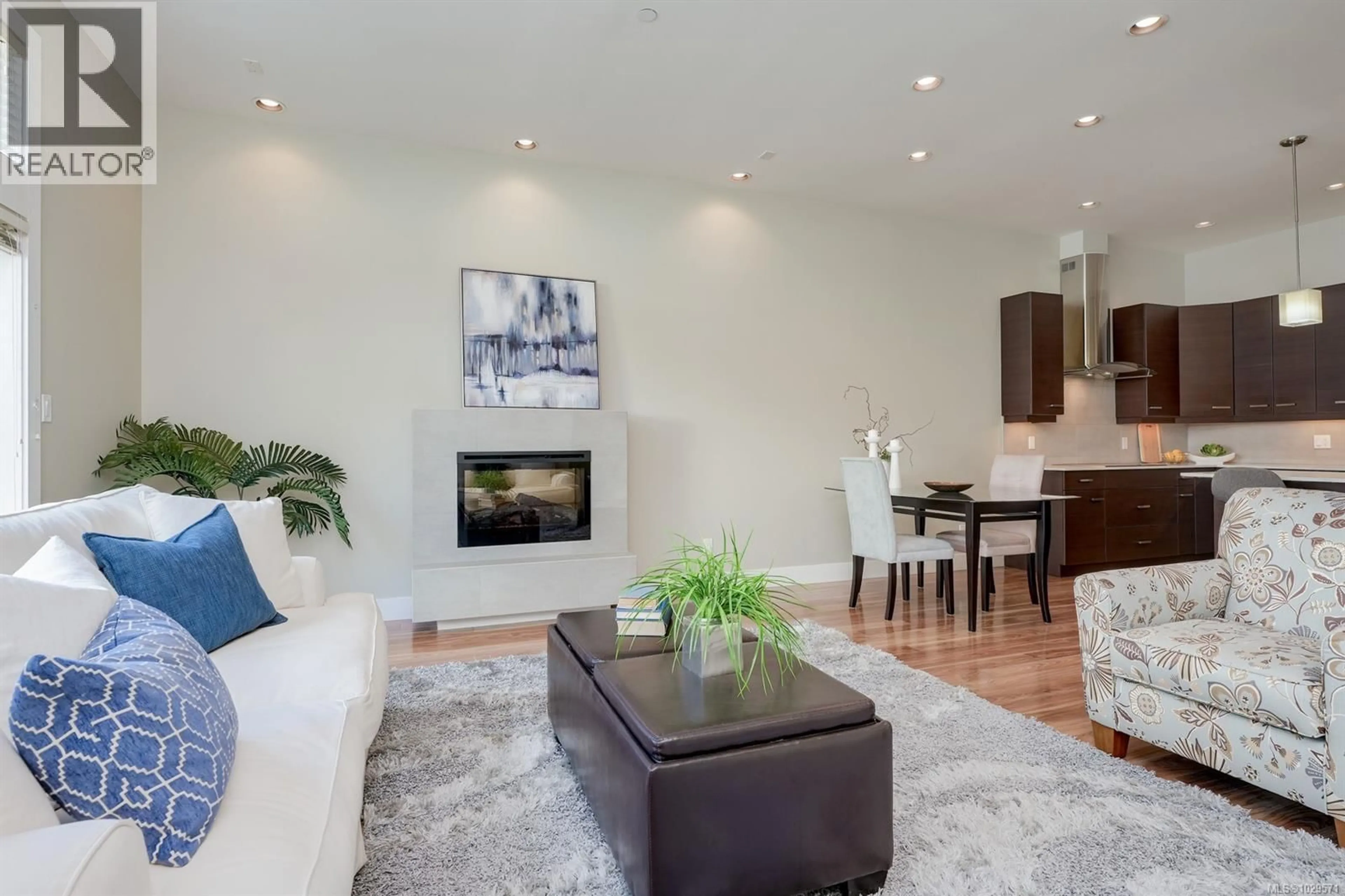 Living room with furniture, unknown for 134 - 3640 PROPELLER PLACE, Colwood British Columbia V9C0A4