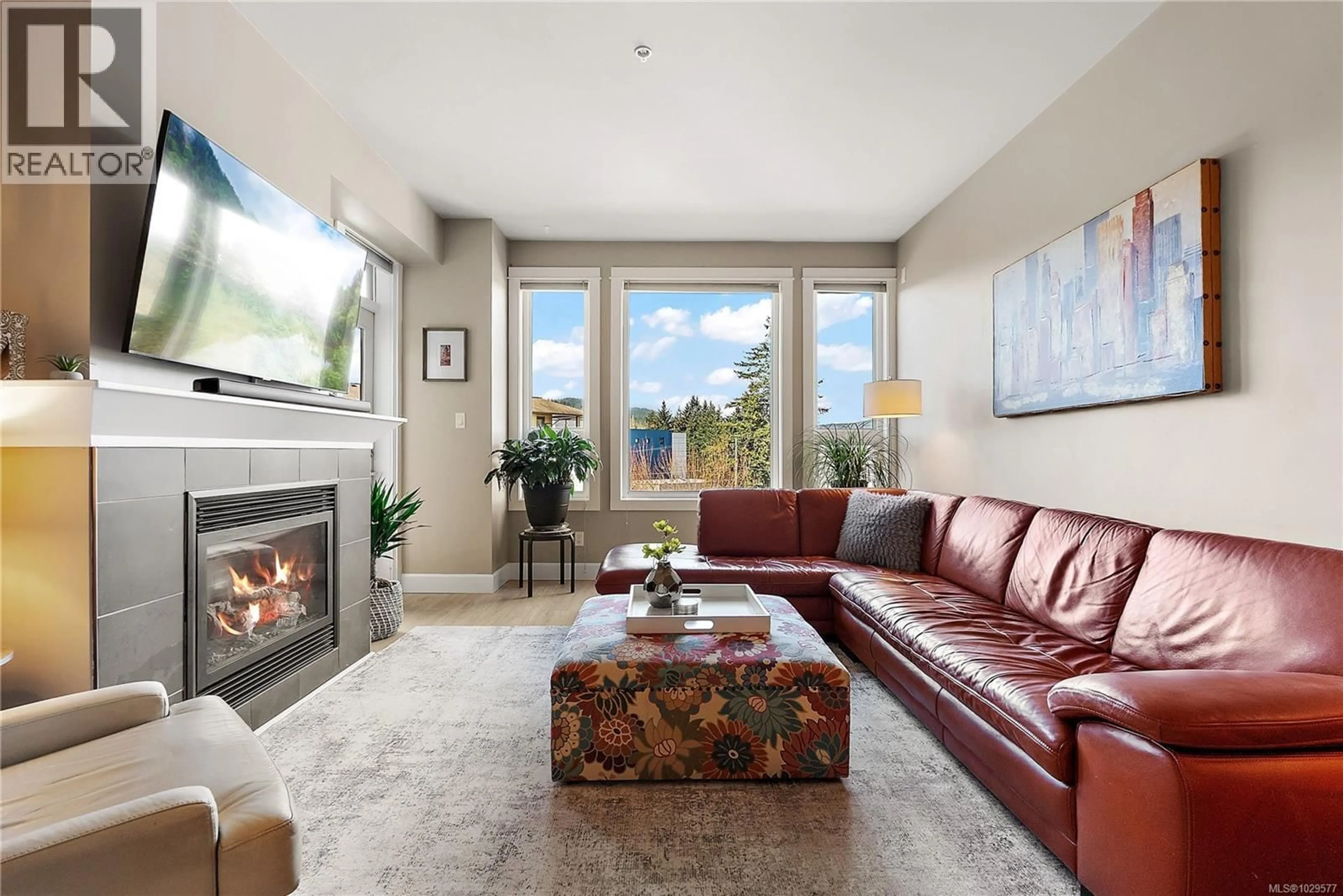 Living room with furniture, unknown for 207 - 3210 JACKLIN ROAD, Langford British Columbia V9B0J5