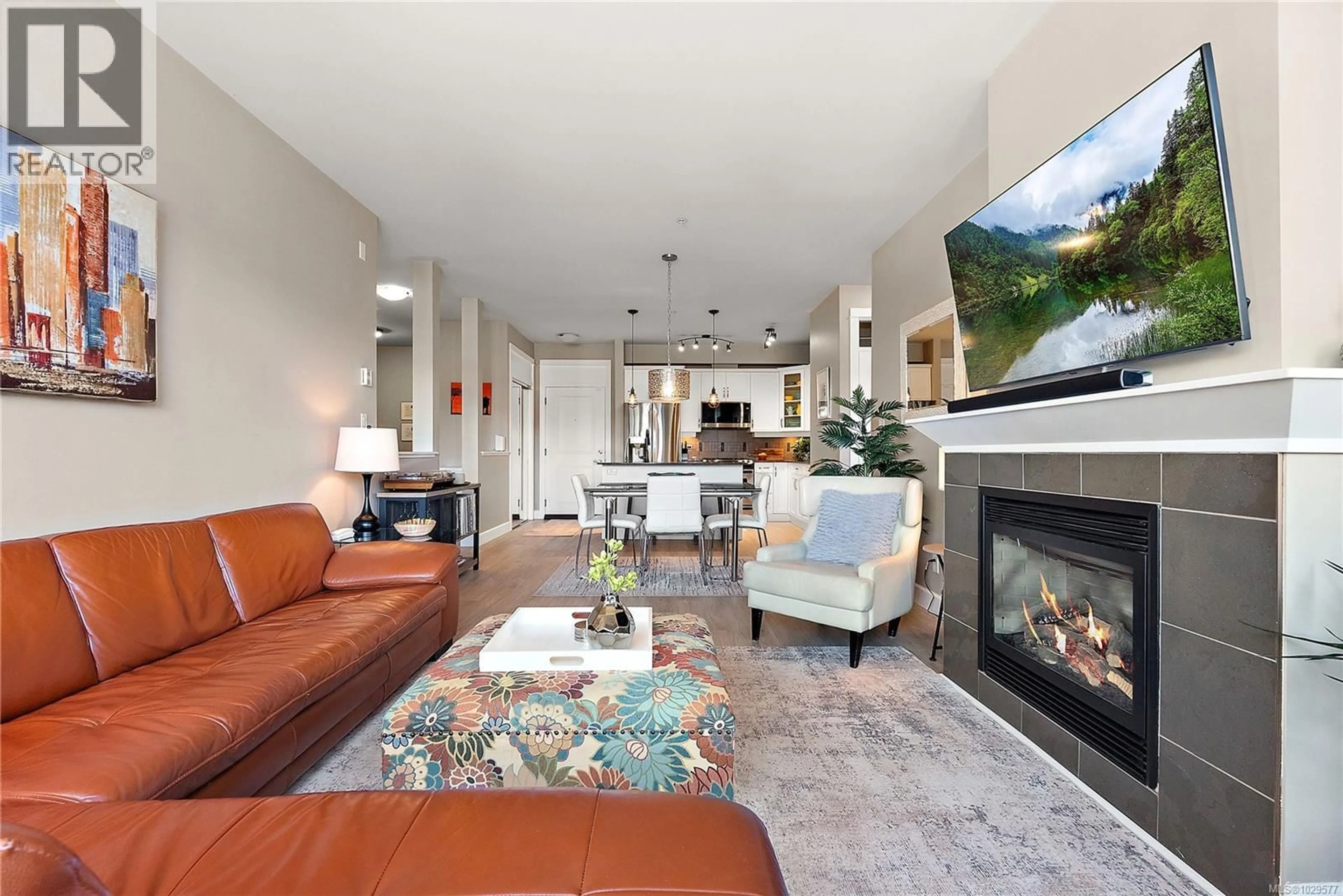 Living room with furniture, unknown for 207 - 3210 JACKLIN ROAD, Langford British Columbia V9B0J5