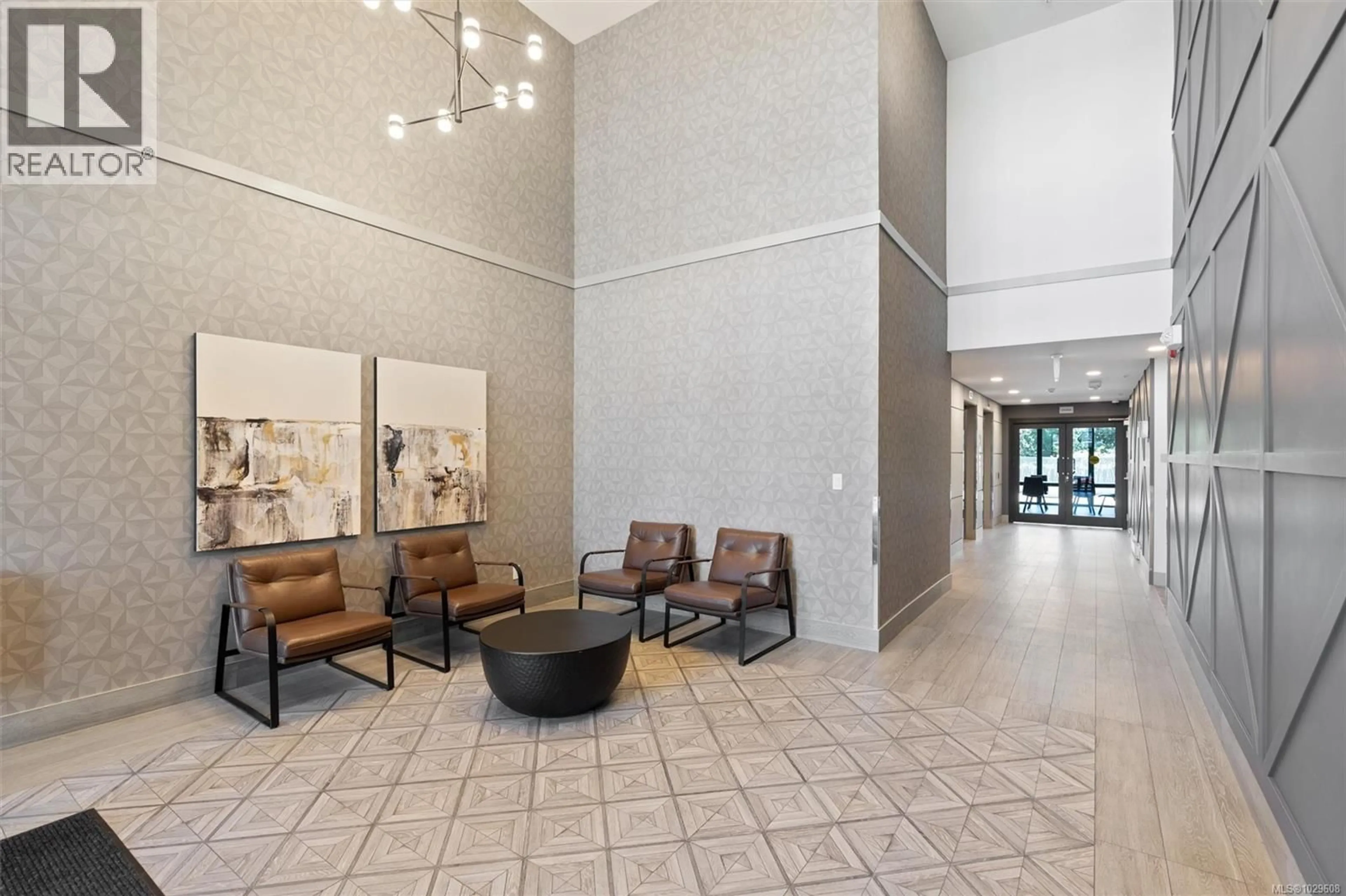 Indoor foyer for 410 - 940 REUNION AVENUE, Langford British Columbia V9B0W6