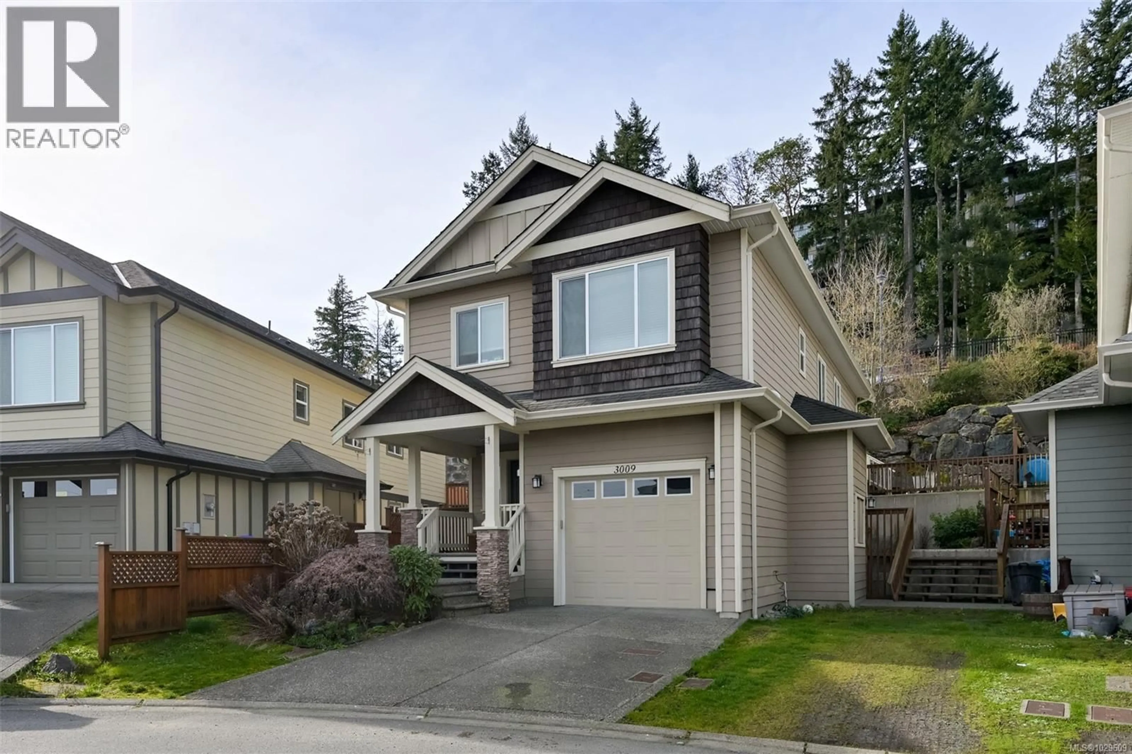 Home with vinyl exterior material, street for 3009 WATERVIEW CLOSE, Langford British Columbia V9B0L9