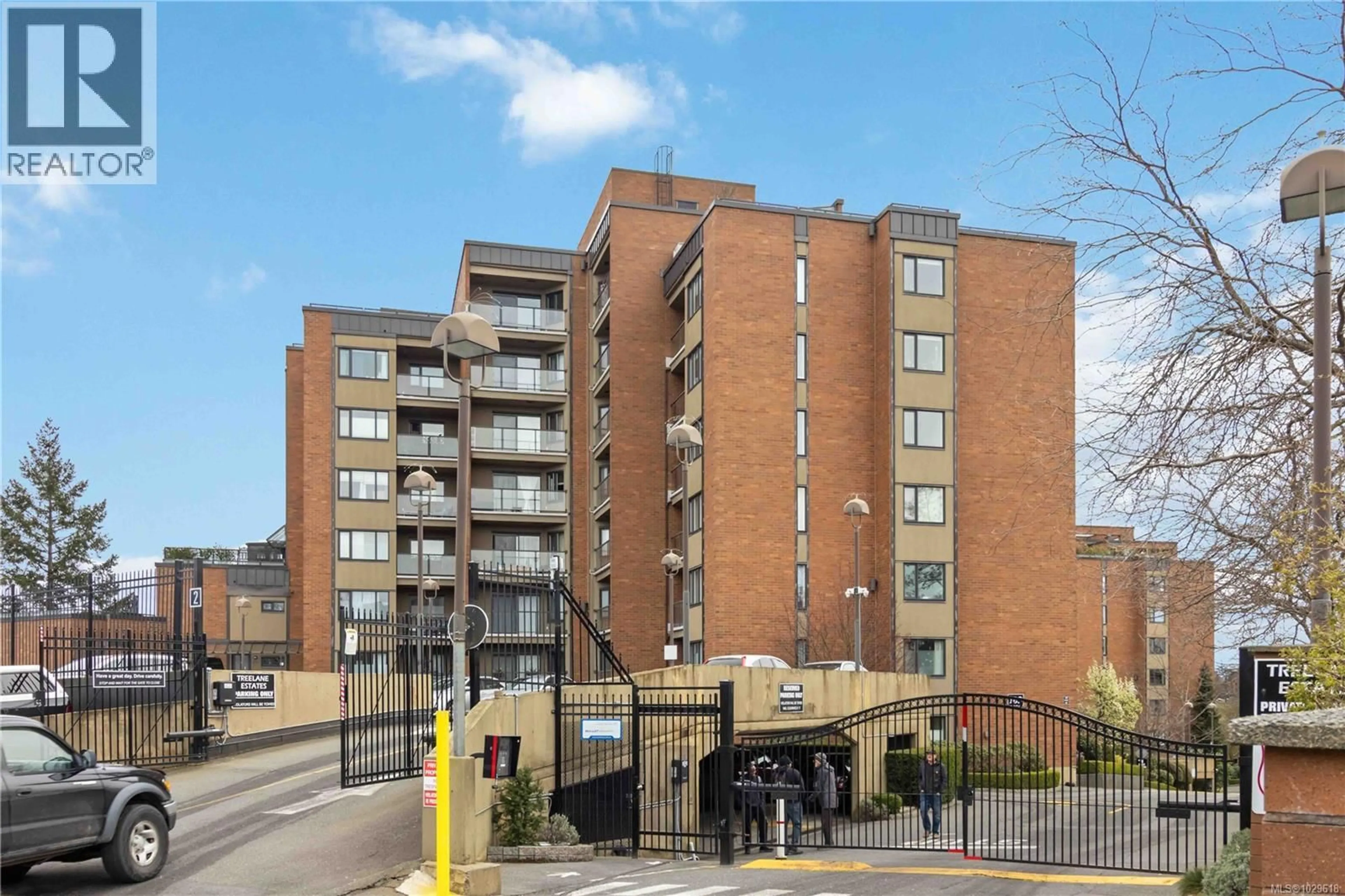 Patio, building for 508 - 103 GORGE ROAD EAST, Victoria British Columbia V9A6Z2