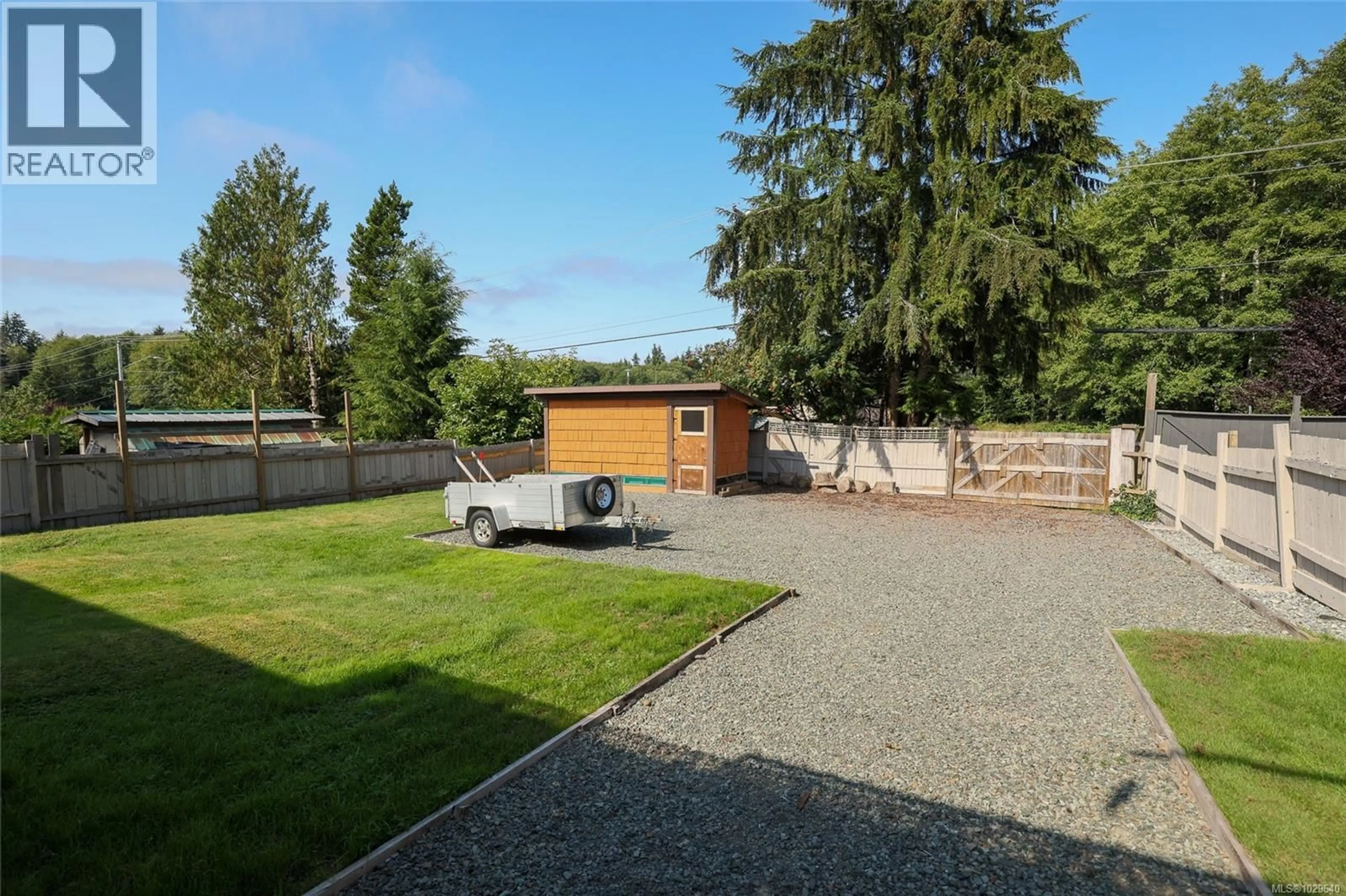 Patio, unknown for 9160 ELK DRIVE, Port Hardy British Columbia V0N2P0