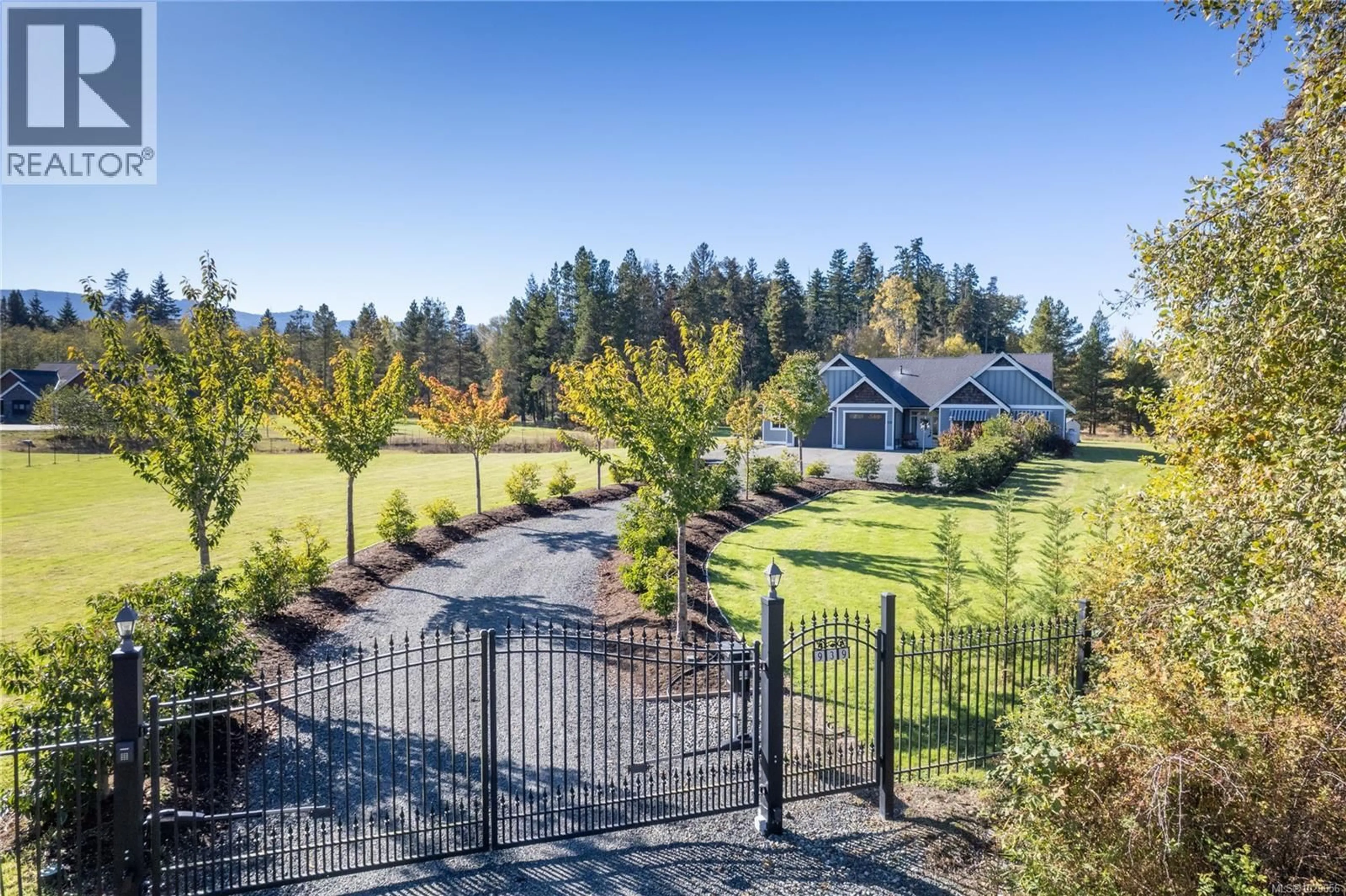 A pic from outside/outdoor area/front of a property/back of a property/a pic from drone, mountain view for 939 VIRGINIA ROAD, Coombs British Columbia V0R1M0