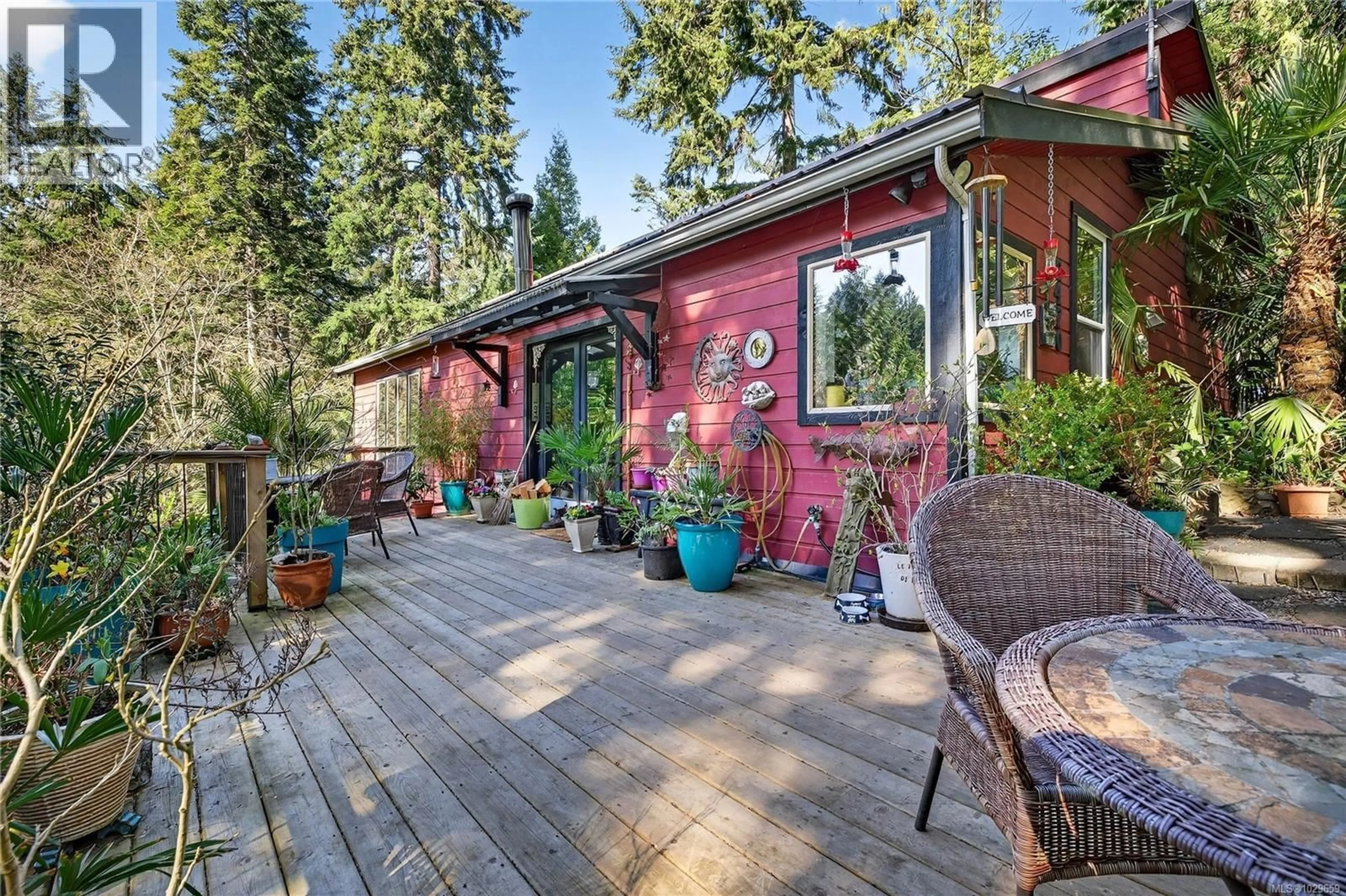 Patio, unknown for 2470 NORTH END ROAD, Salt Spring British Columbia V8K1A9