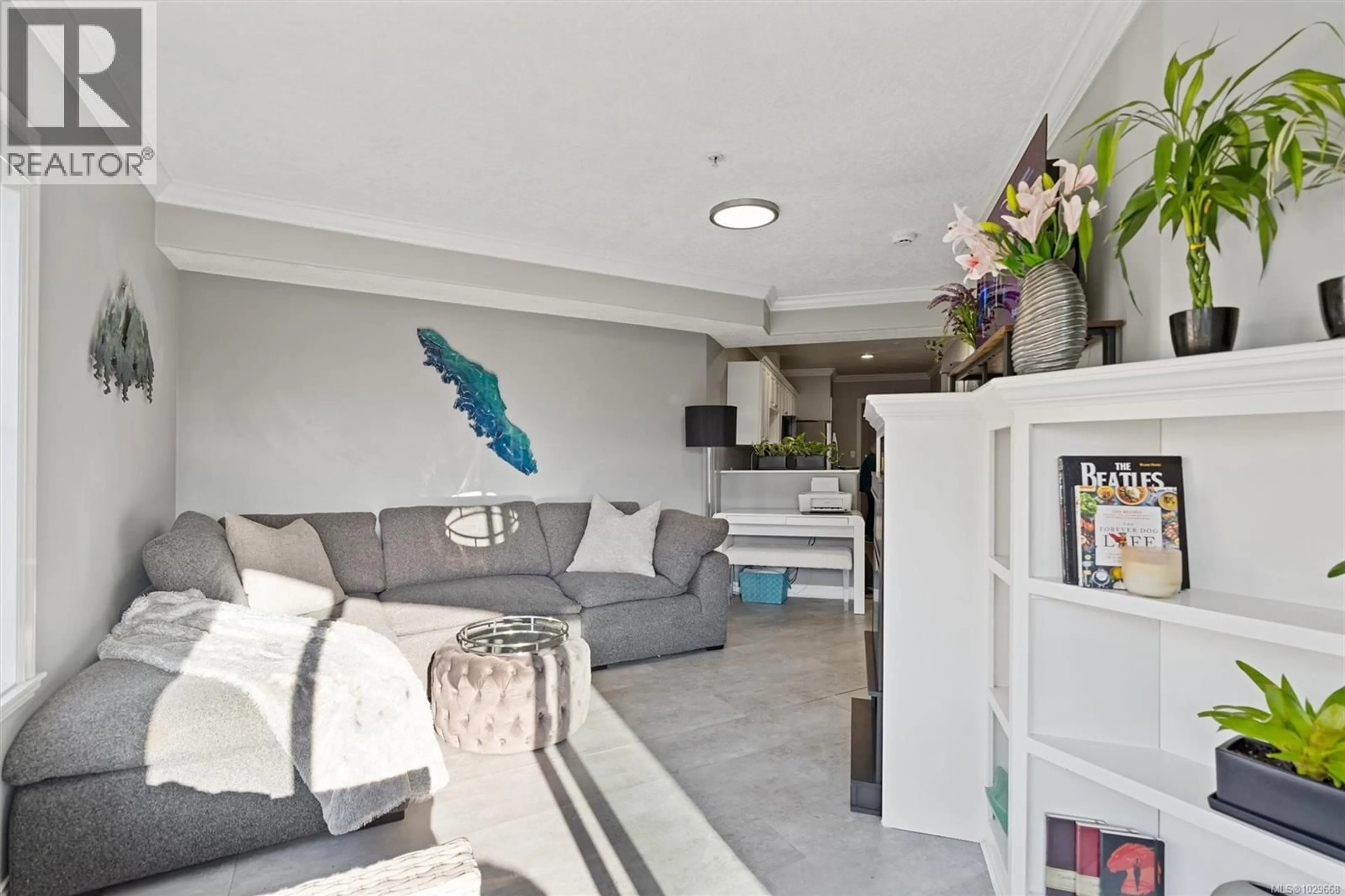 Living room with furniture, unknown for 324 - 405 QUEBEC STREET, Victoria British Columbia V8V4Z2