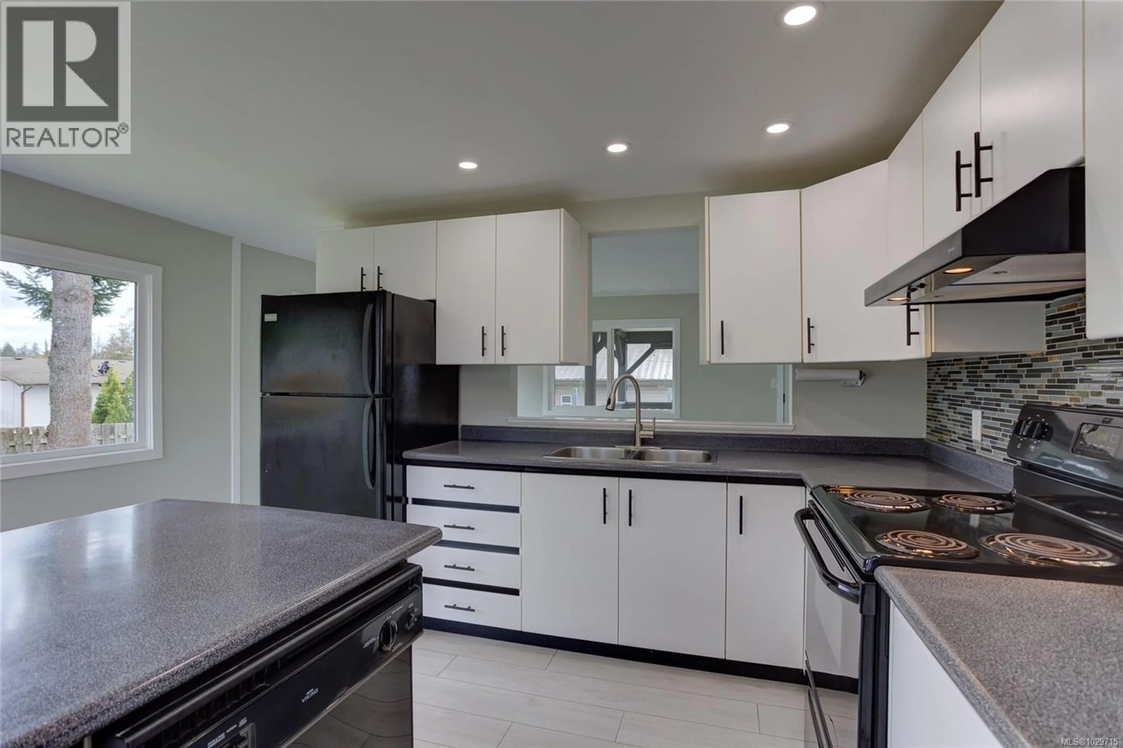 Unknown for 129 JOHEL ROAD, Lake Cowichan British Columbia V0R2G0