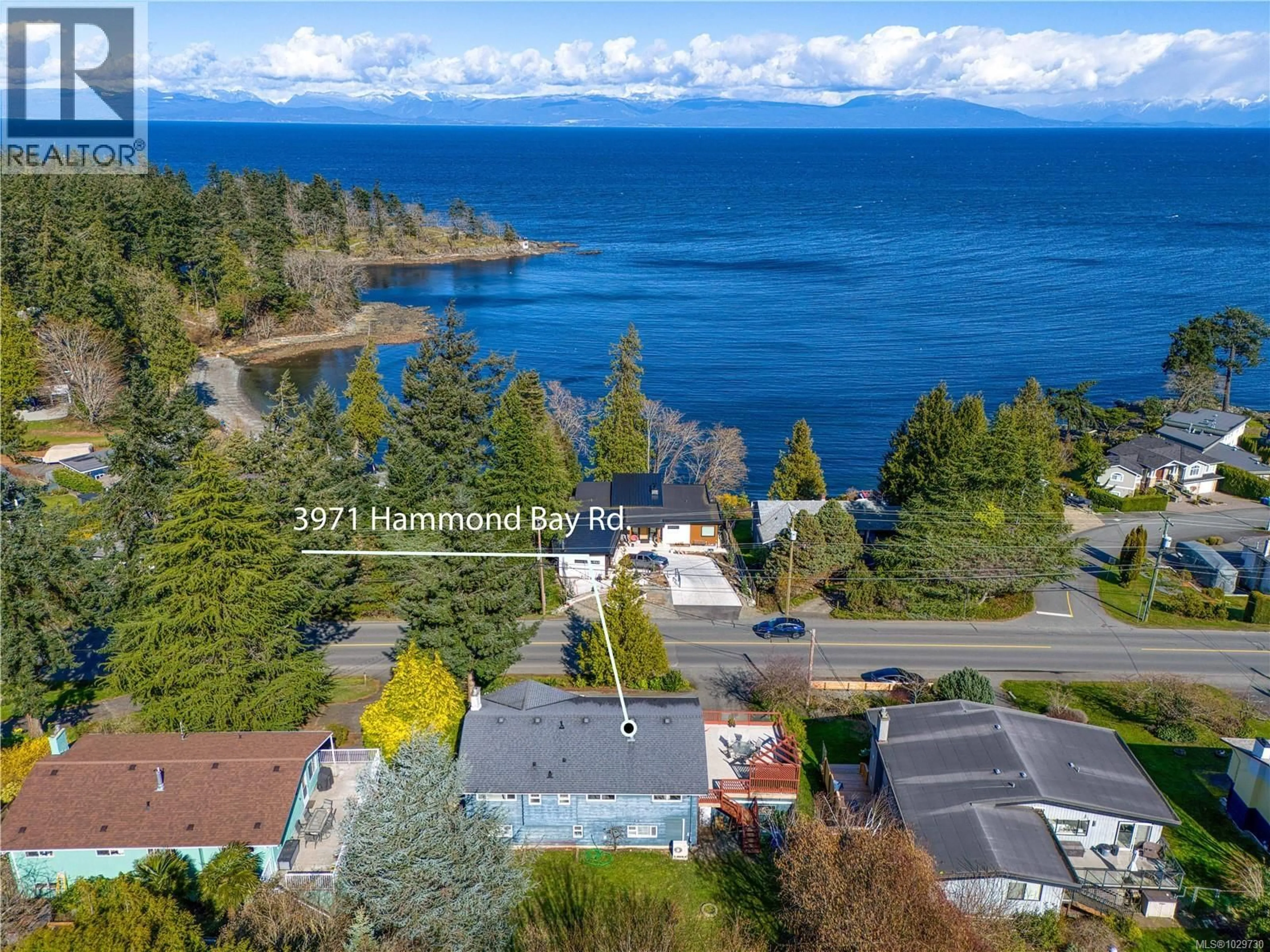 A pic from outside/outdoor area/front of a property/back of a property/a pic from drone, water/lake/river/ocean view for 3971 HAMMOND BAY ROAD, Nanaimo British Columbia V9T1G4