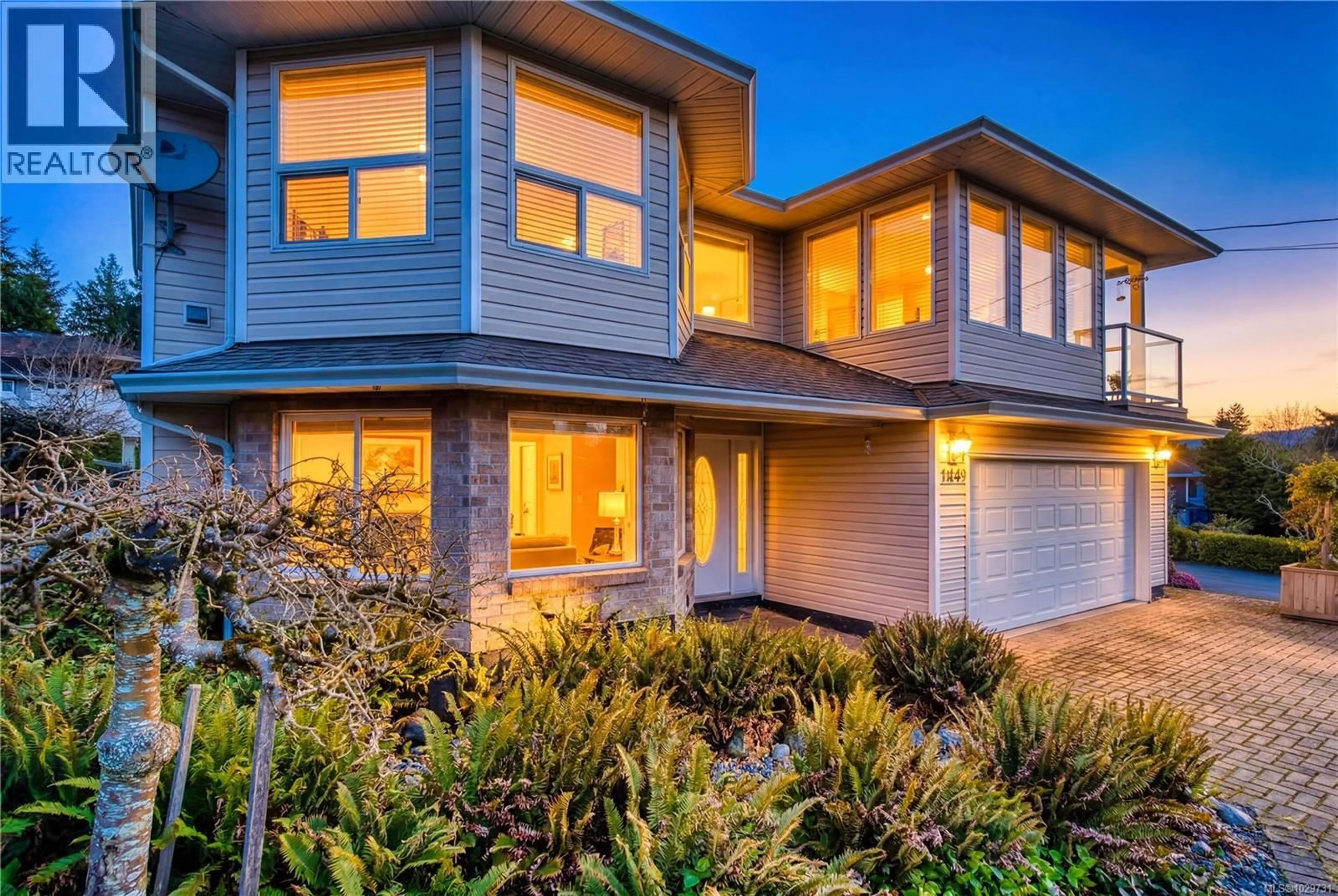 Home with vinyl exterior material, street for 1443 FIDDICK CRESCENT, Nanaimo British Columbia V9X1P5