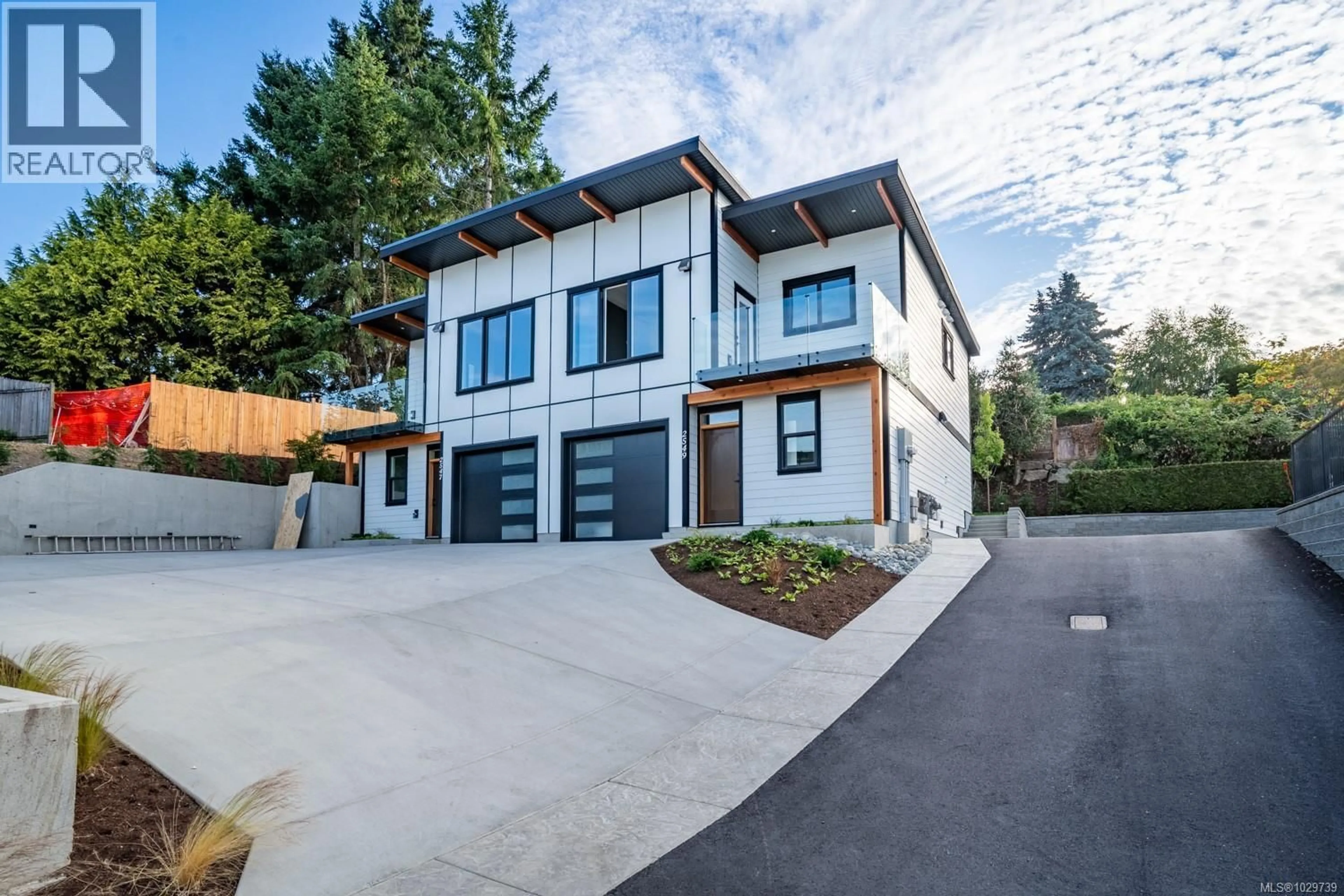 Home with brick exterior material, street for 2549 DOCTORS ROAD, Nanaimo British Columbia V9S3V4