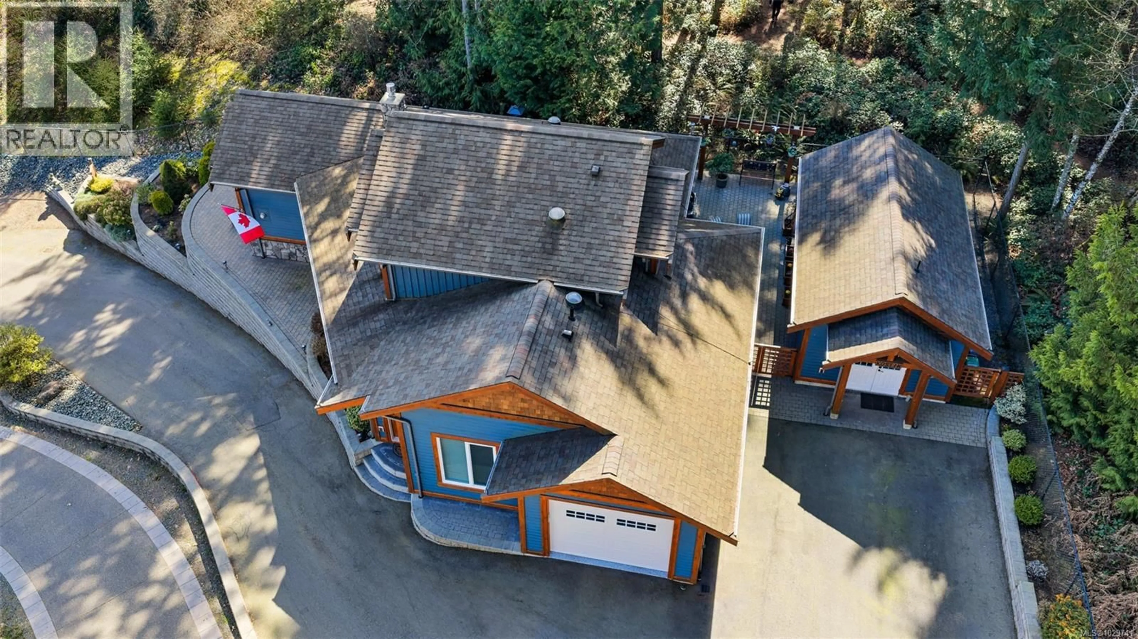 A pic from outside/outdoor area/front of a property/back of a property/a pic from drone, street for 3233 CHANNEL BOULEVARD, Chemainus British Columbia V0R1K2