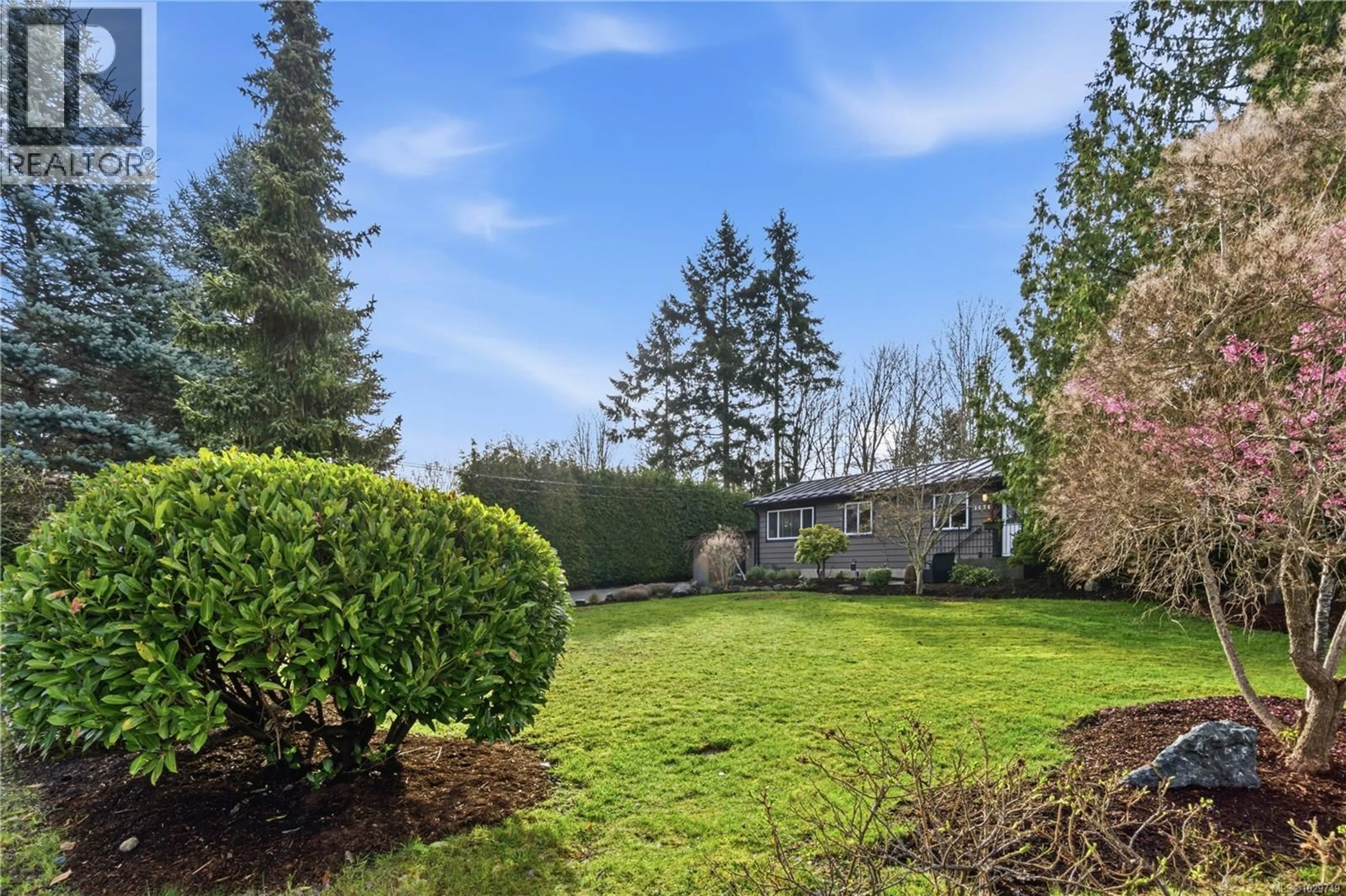 A pic from outside/outdoor area/front of a property/back of a property/a pic from drone, forest/trees view for 1474 PACIFIC CRESCENT, French Creek British Columbia V9P1X6