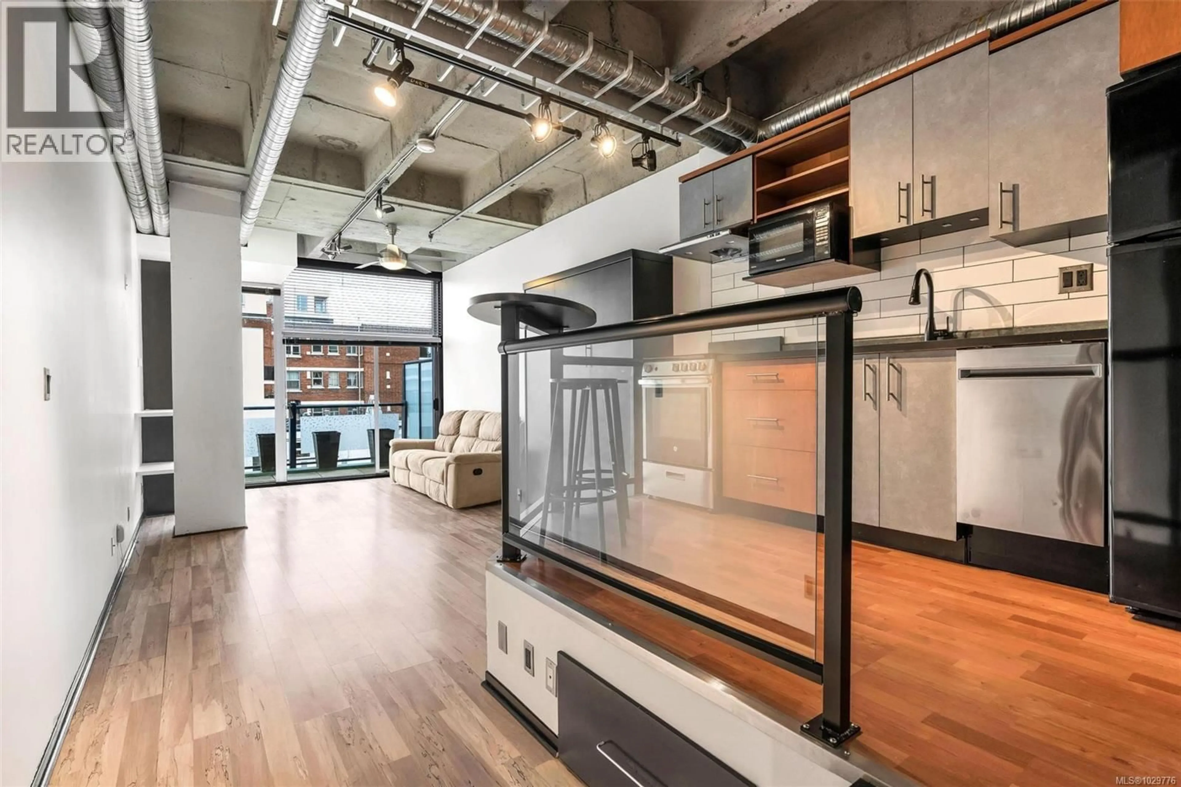 Open concept kitchen, unknown for 206 - 1061 FORT STREET, Victoria British Columbia V8V3K5