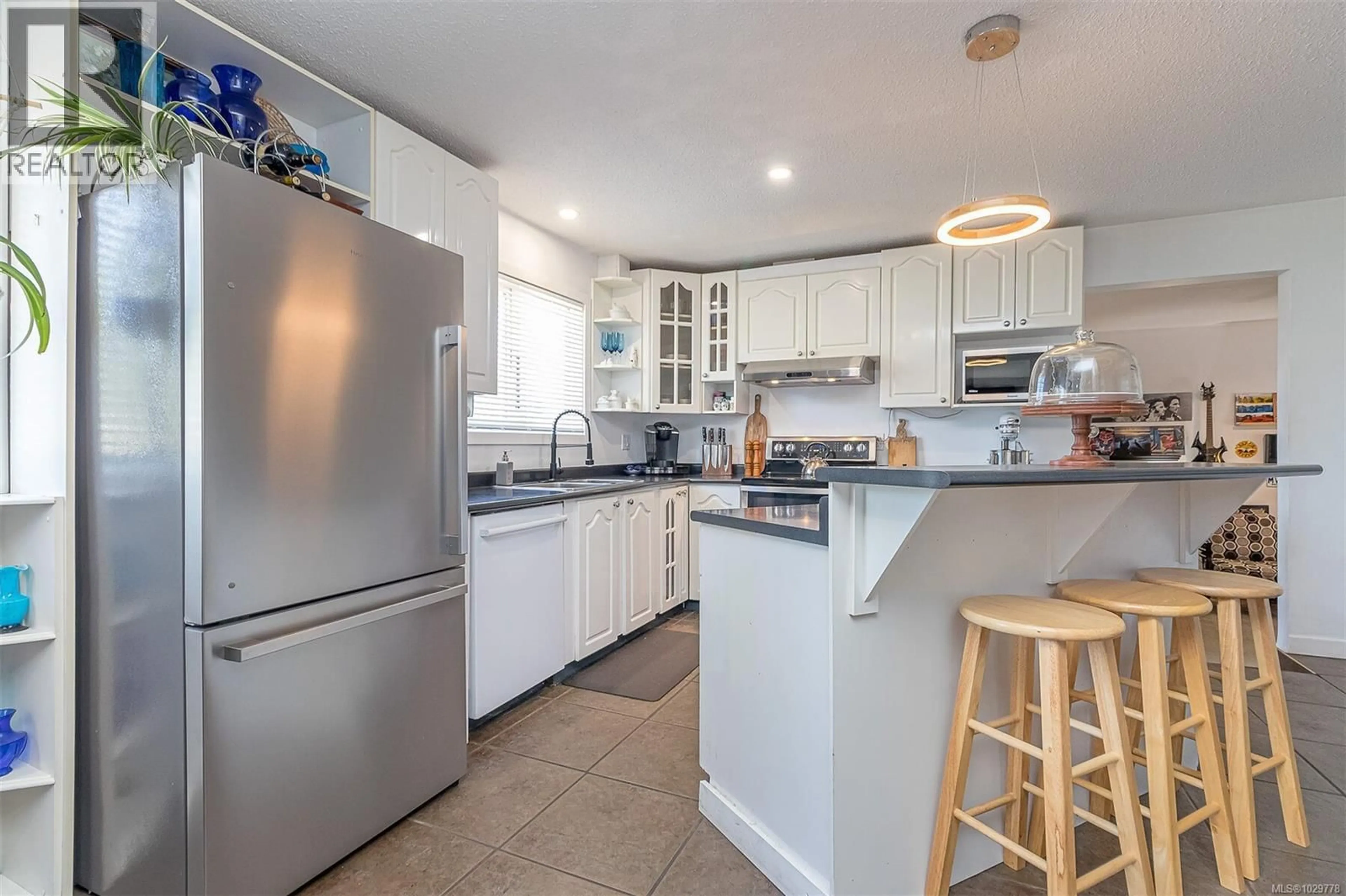 Unknown for 164 STANFORD AVENUE WEST, Parksville British Columbia V9P1M2