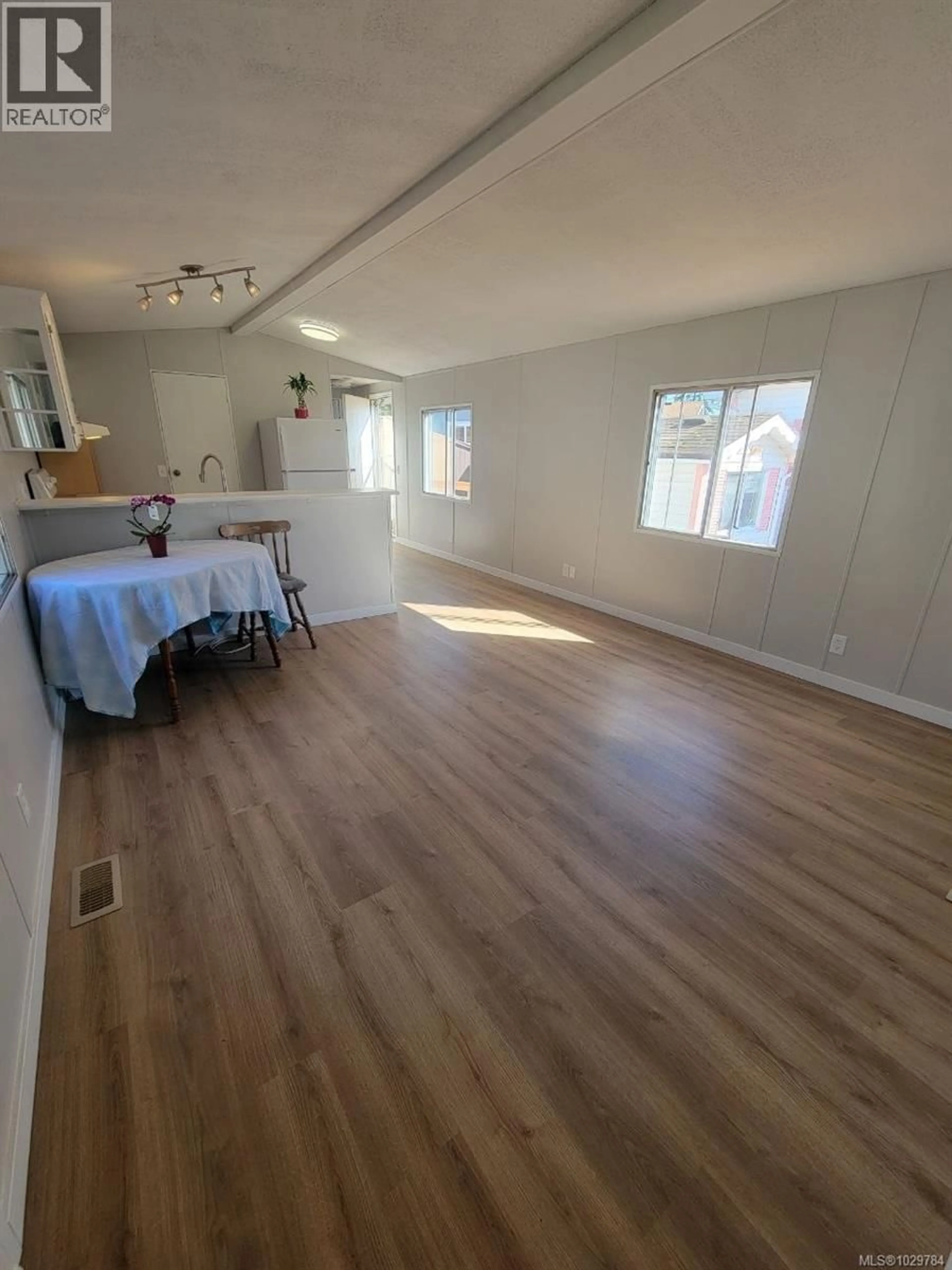 A pic of a room for 8 - 7871 WEST COAST ROAD, Sooke British Columbia V0S1N0