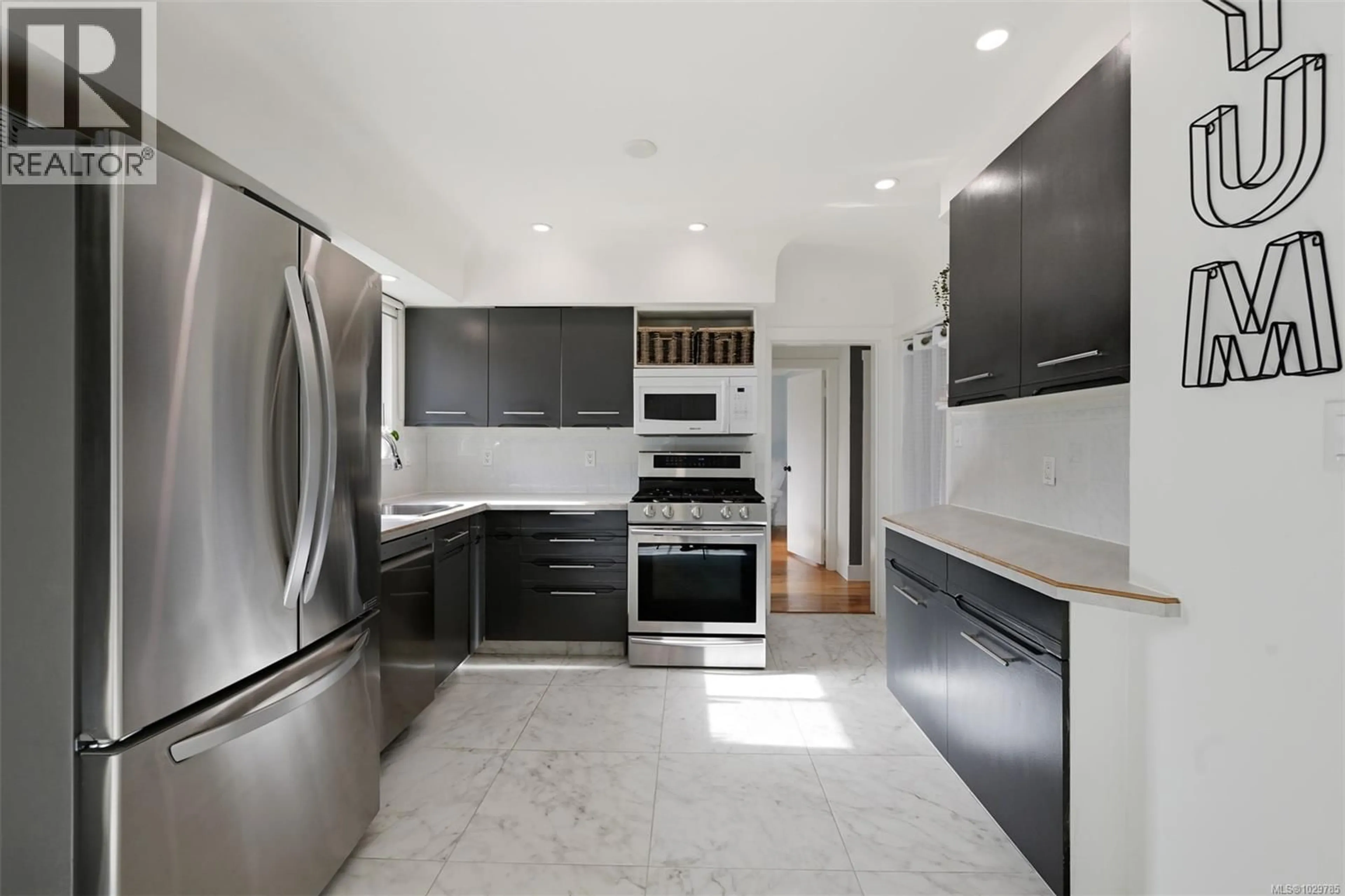 Contemporary kitchen, ceramic/tile floor for 3855 SEATON STREET, Saanich British Columbia V8Z3W7
