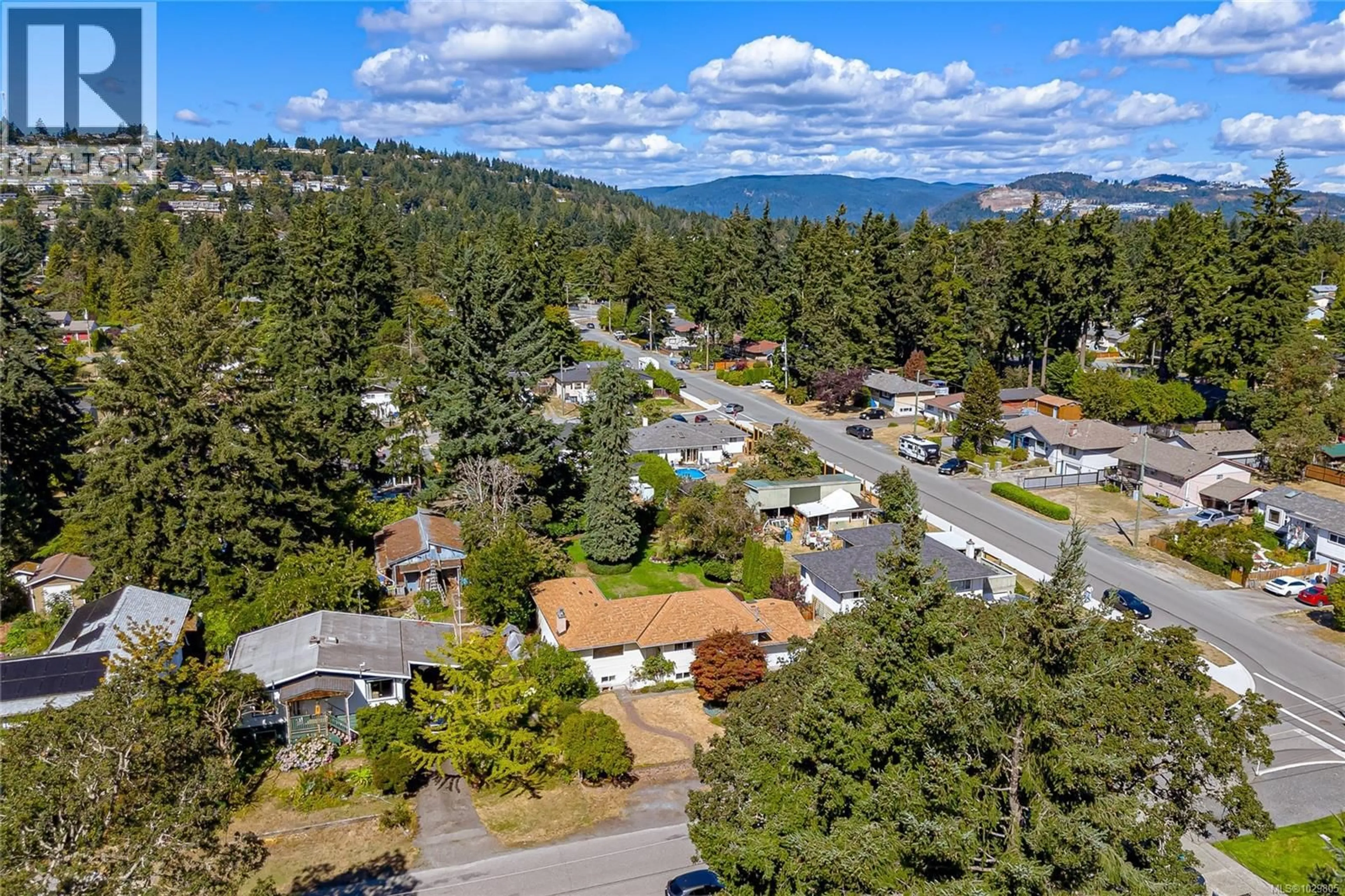 A pic from outside/outdoor area/front of a property/back of a property/a pic from drone, unknown for 3334 ACEMINK ROAD, Colwood British Columbia V9C2J6