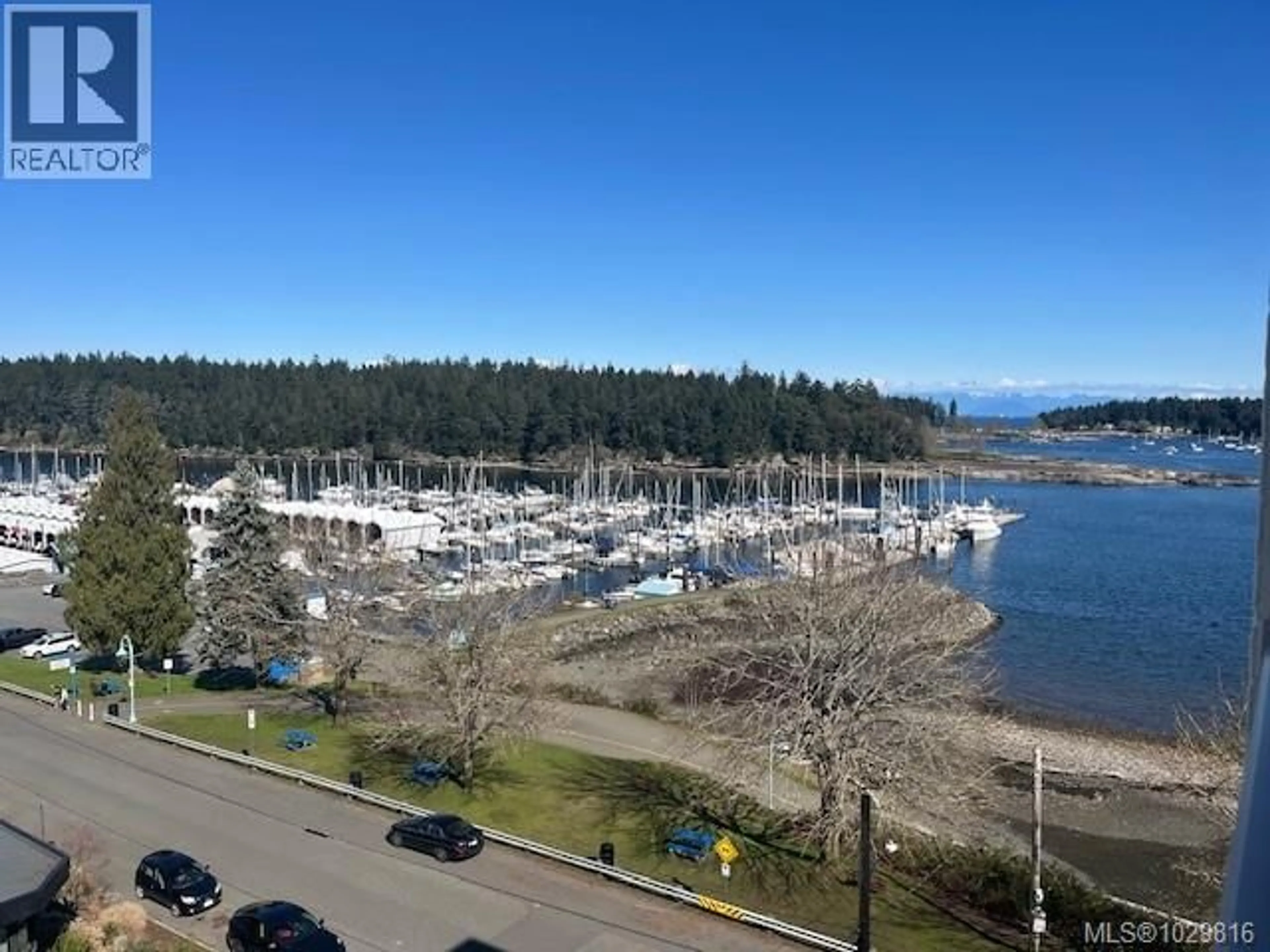 A pic from outside/outdoor area/front of a property/back of a property/a pic from drone, water/lake/river/ocean view for 704 - 33 MT. BENSON STREET, Nanaimo British Columbia V9S5L2