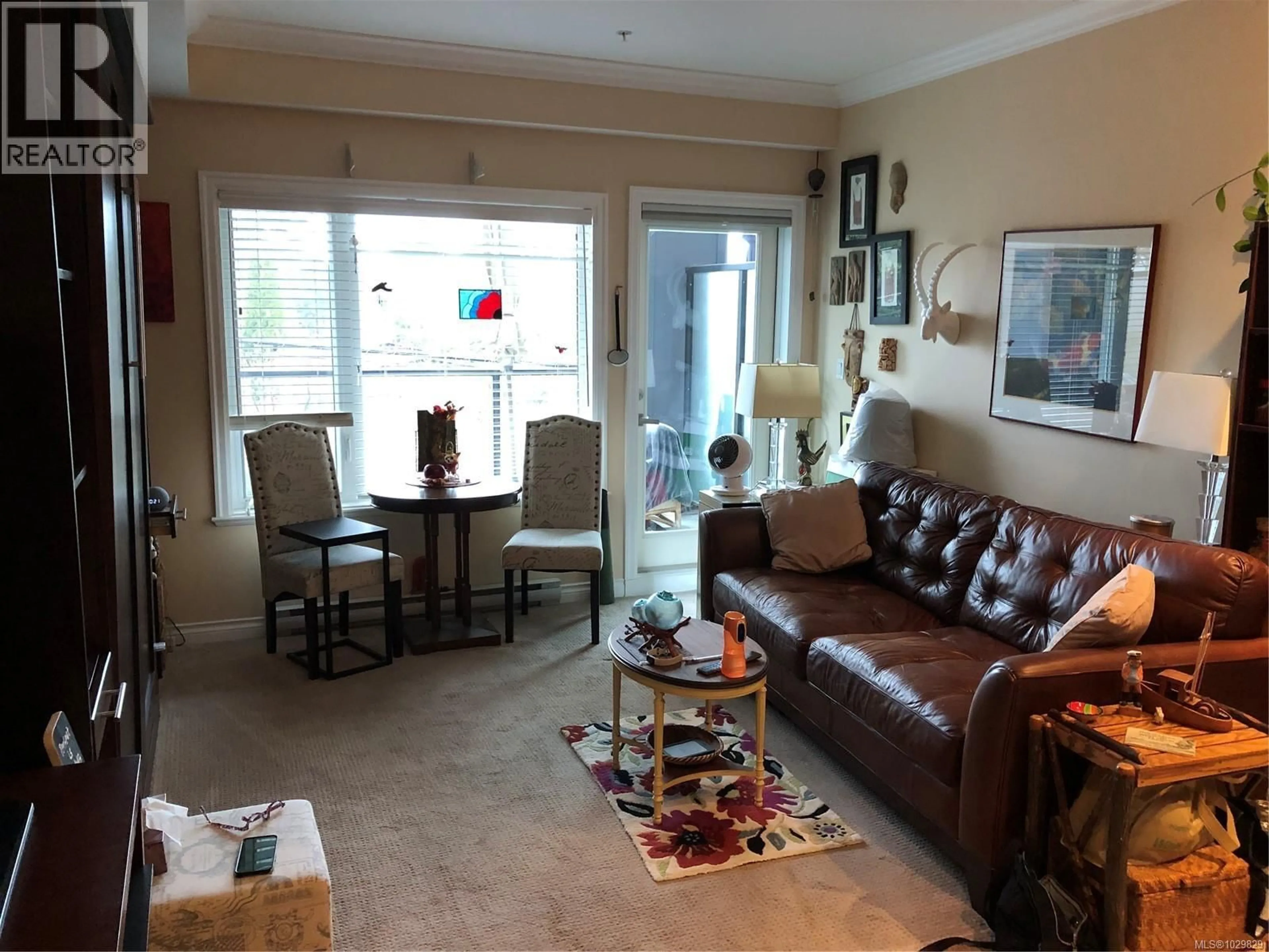Living room with furniture, unknown for 203 - 9717 FIRST STREET, Sidney British Columbia V8L3E1