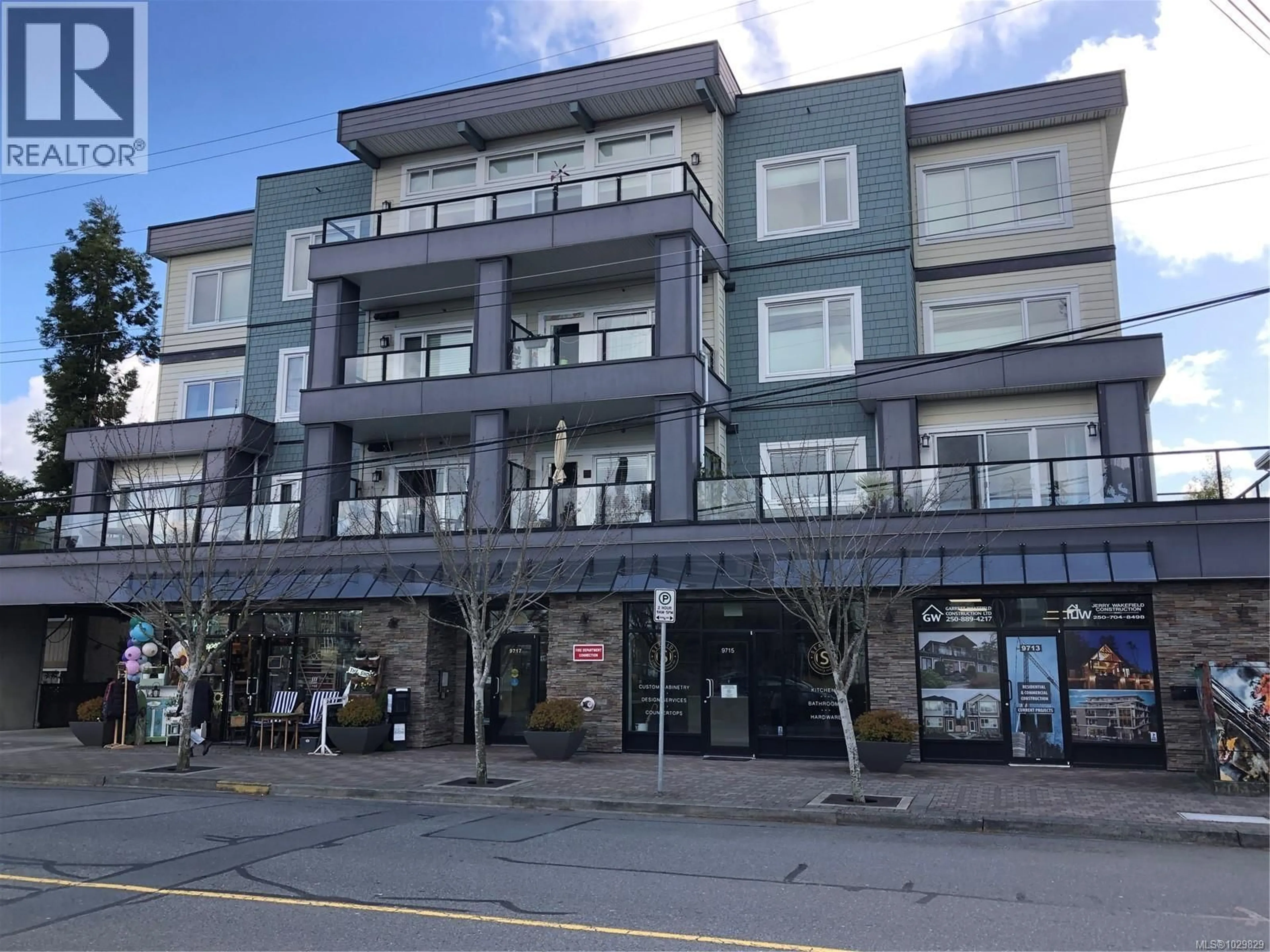 Unknown for 203 - 9717 FIRST STREET, Sidney British Columbia V8L3E1