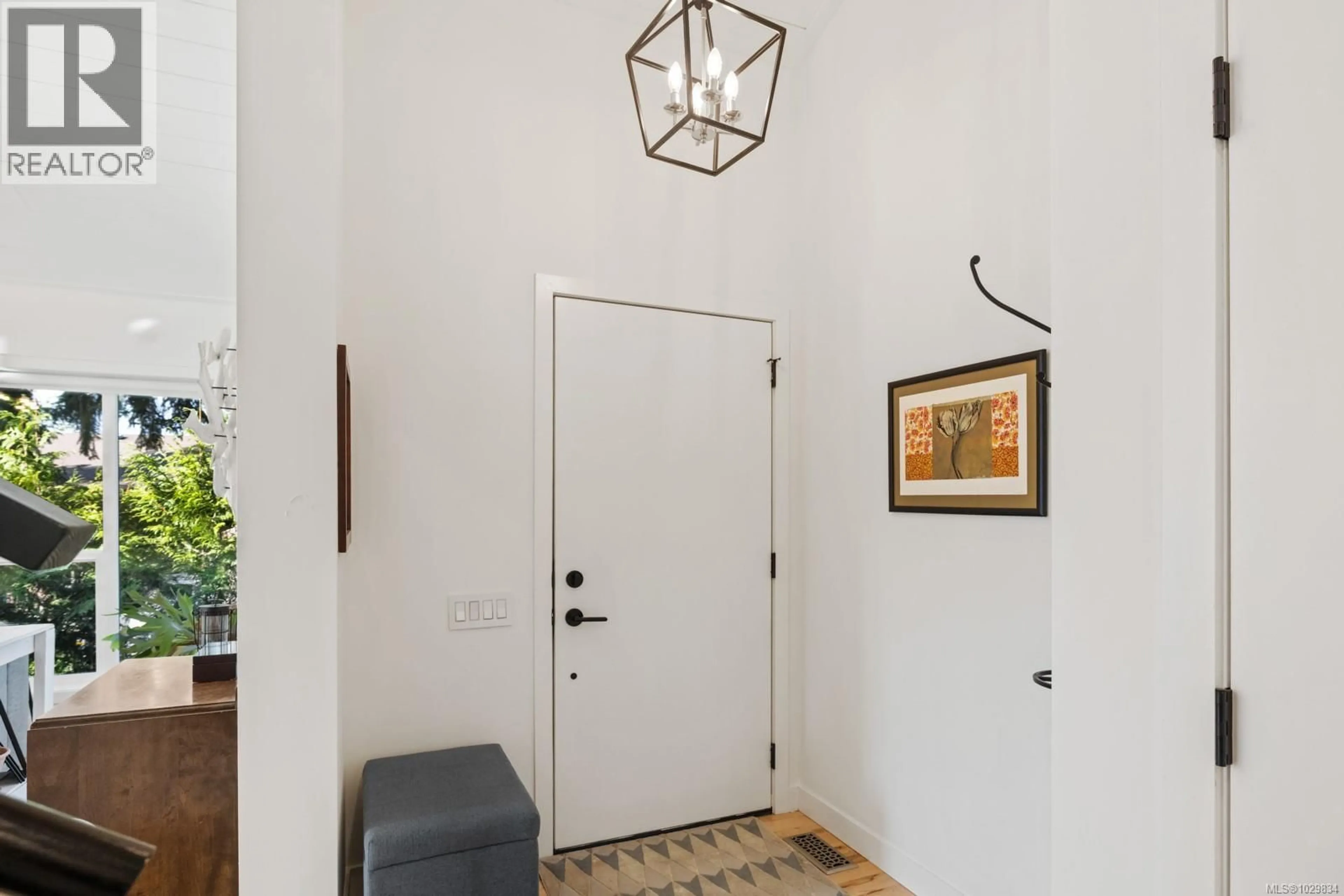 Indoor entryway for 1784 VEE ROAD, Cowichan Bay British Columbia V0R1N1