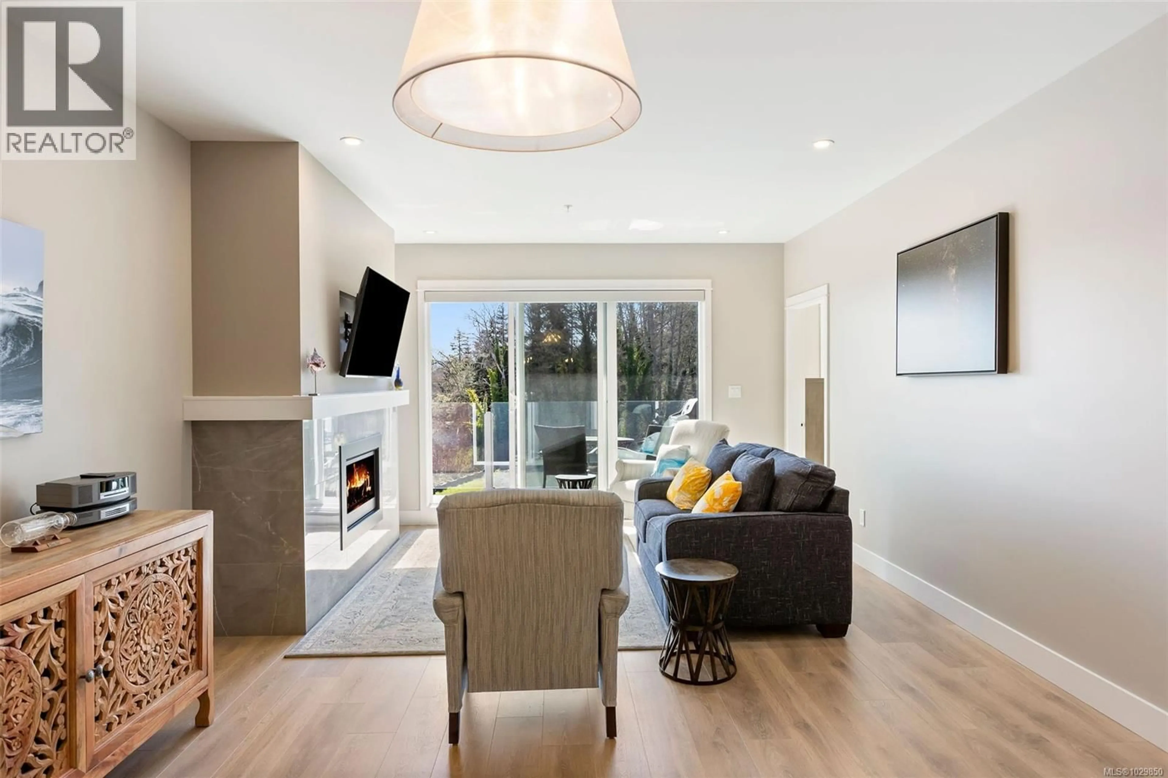 Living room with furniture, unknown for 306 - 1820 MAPLE AVENUE SOUTH, Sooke British Columbia V9Z0N9