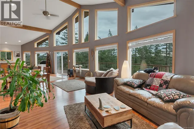 27A - 620 HELANTON ROAD, Quadra Island 2