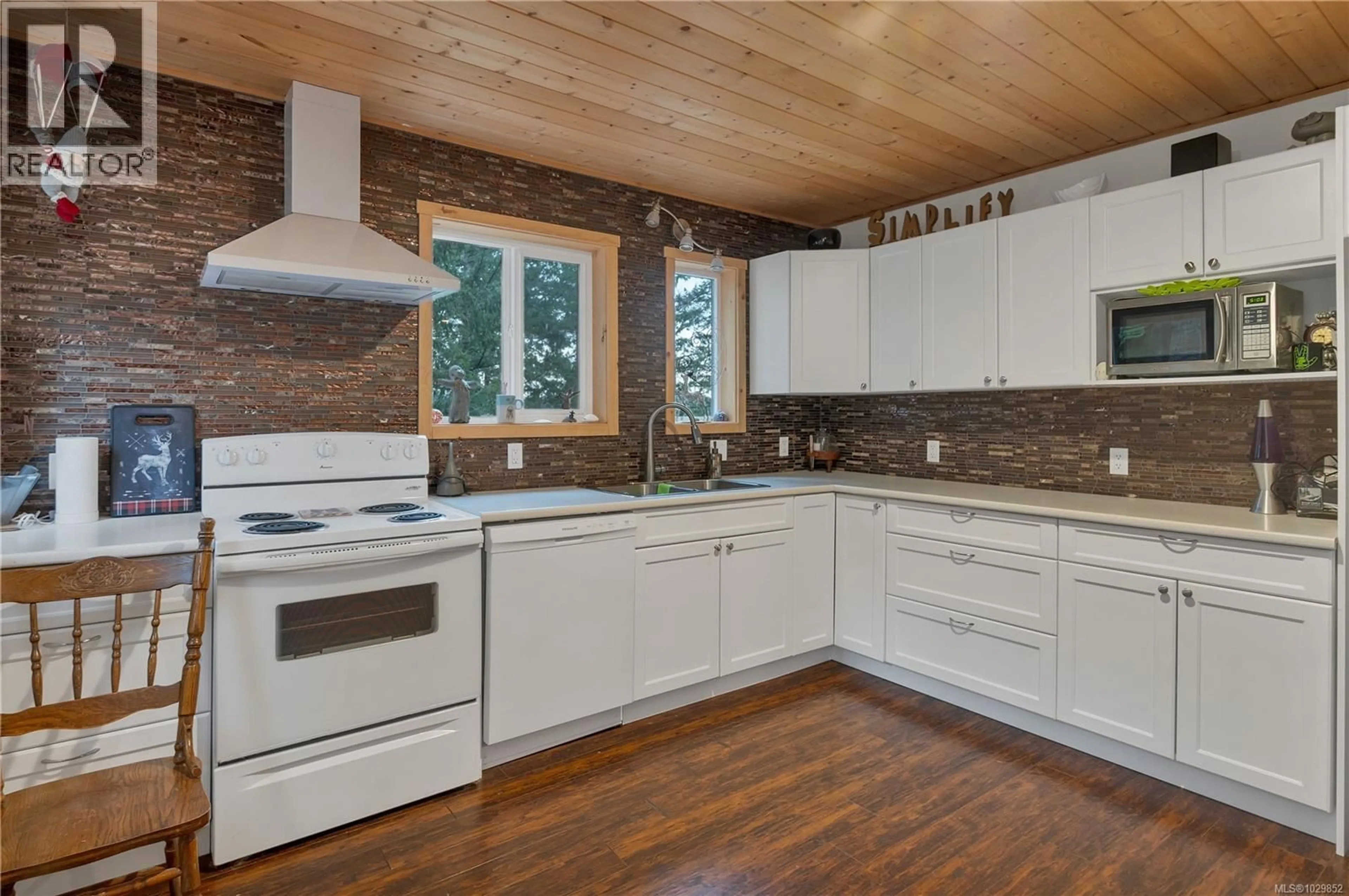 Open concept kitchen, unknown for 27A - 620 HELANTON ROAD, Quadra Island British Columbia V0P1N0