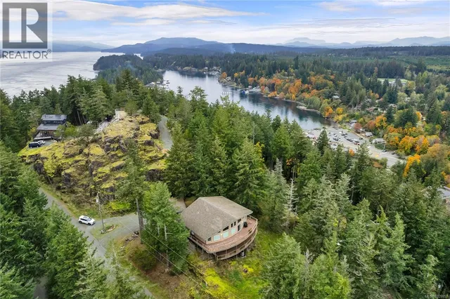 27A - 620 HELANTON ROAD, Quadra Island 4