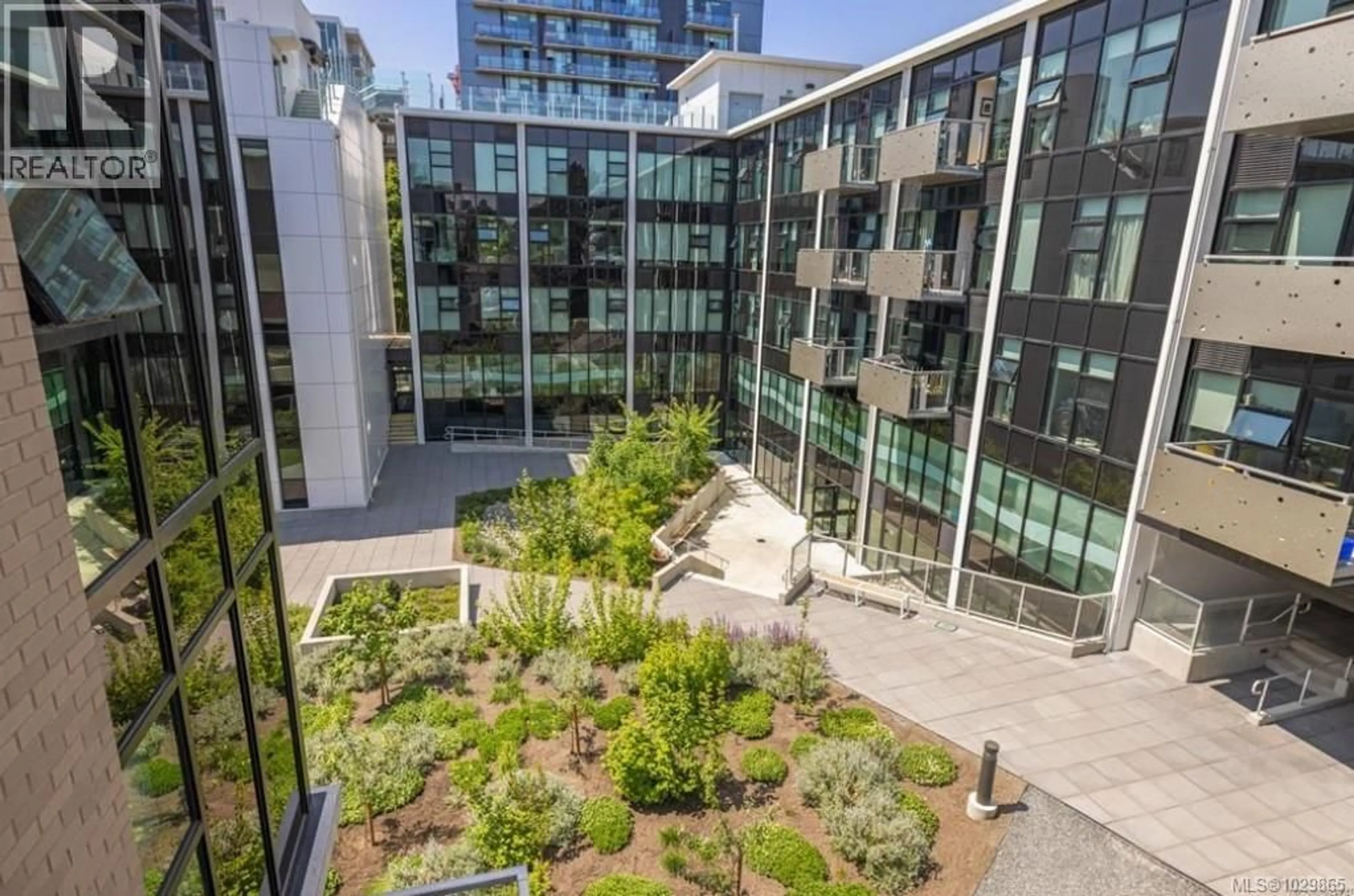 A pic from outside/outdoor area/front of a property/back of a property/a pic from drone, city buildings view from balcony for S312 - 1411 COOK STREET, Victoria British Columbia V8V0E8