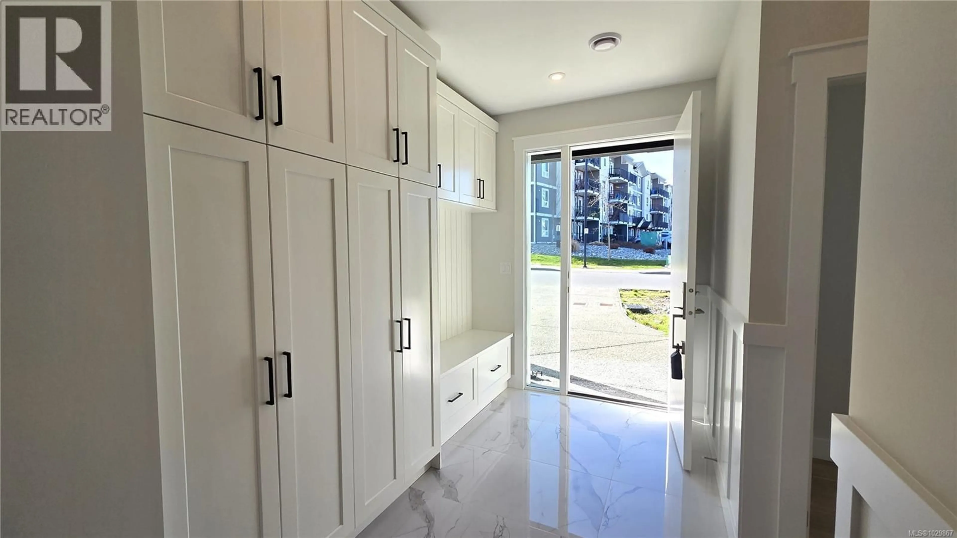 Unknown for 219 DUNBAR WAY, Parksville British Columbia V9P0G6