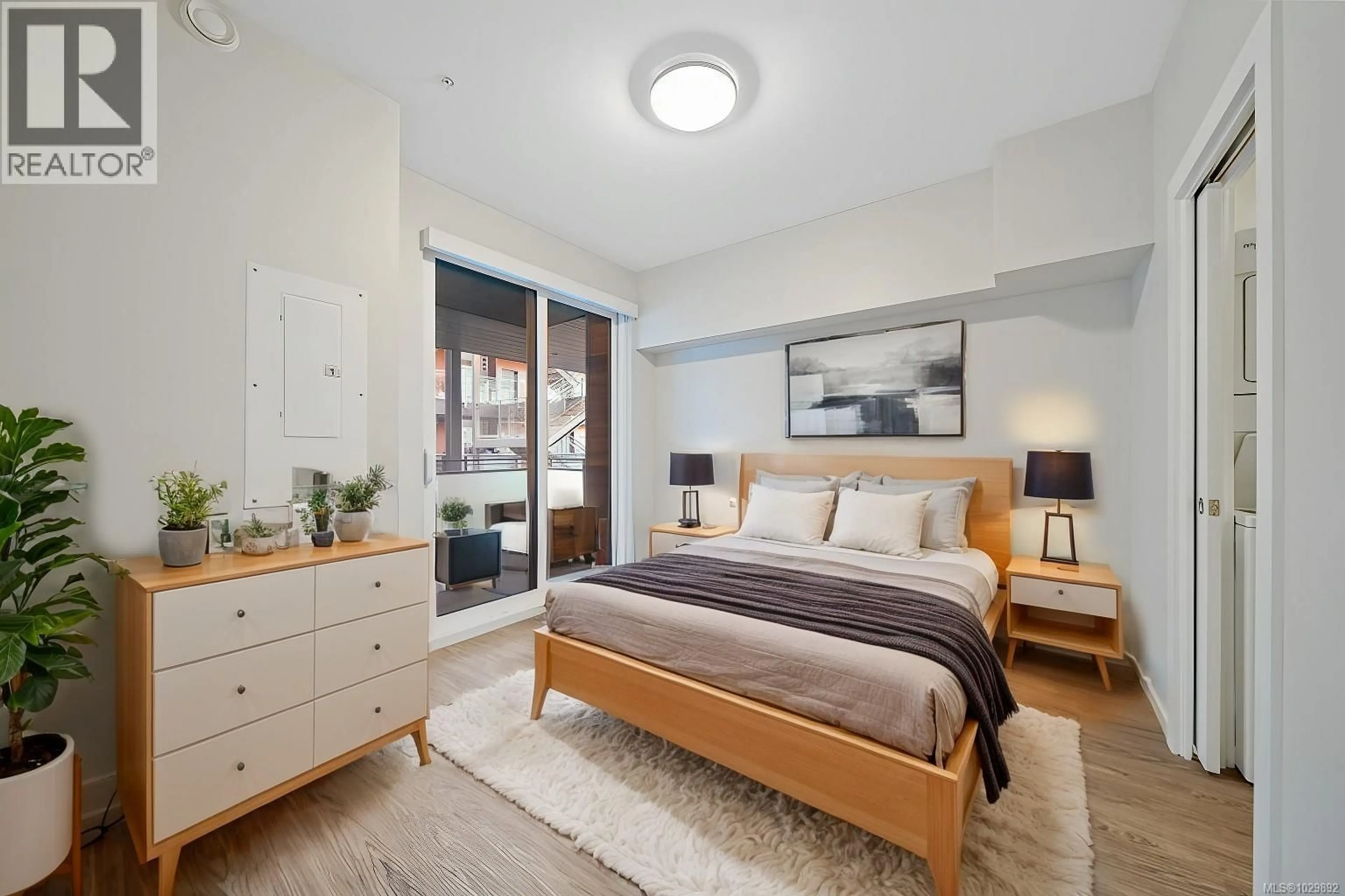 Bedroom with bed, unknown for 205 - 91 CHAPEL STREET, Nanaimo British Columbia V9R5H3