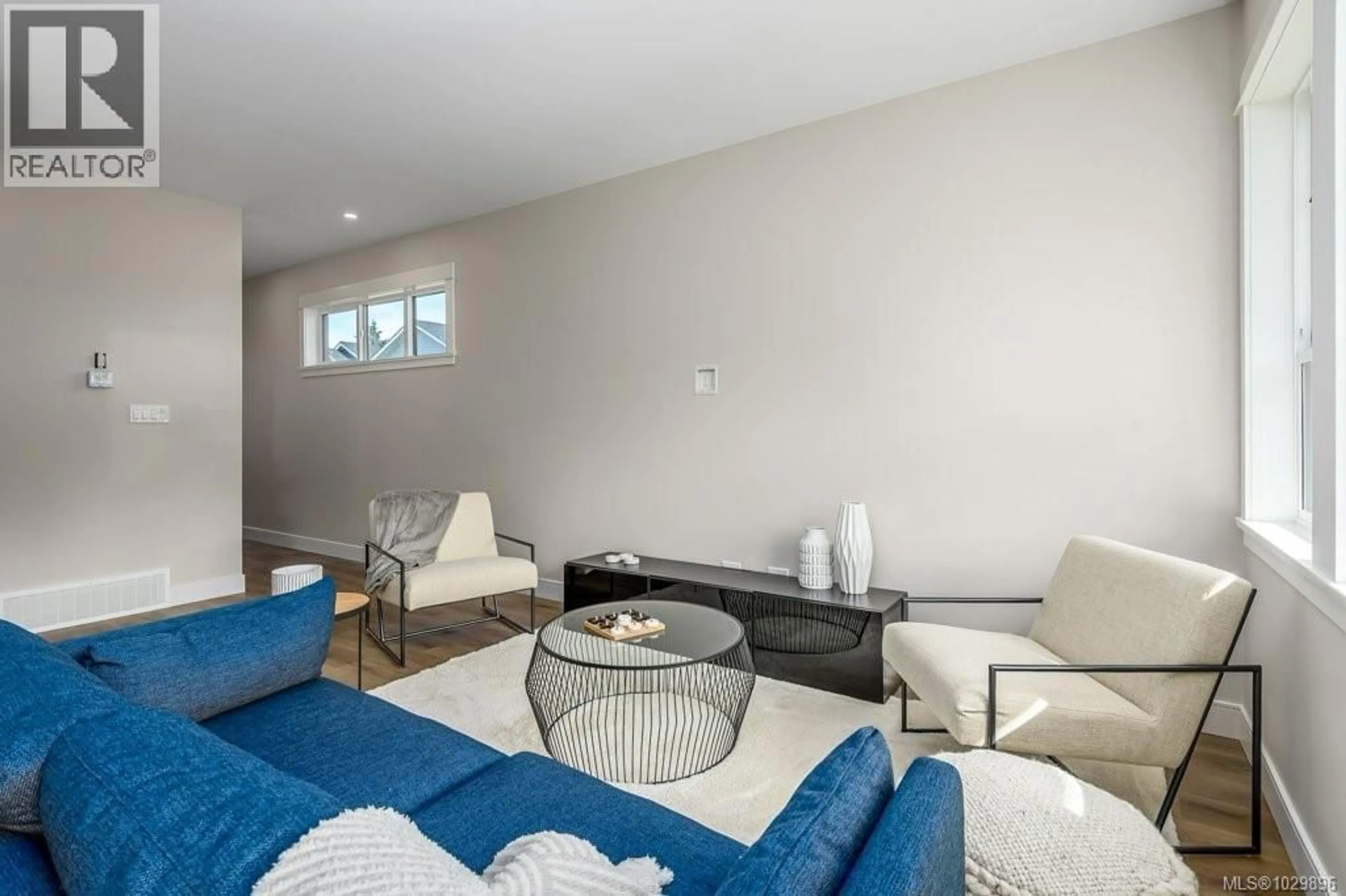 Living room with furniture, unknown for 208 - 2580 BROOKFIELD DRIVE, Courtenay British Columbia V9N0J8