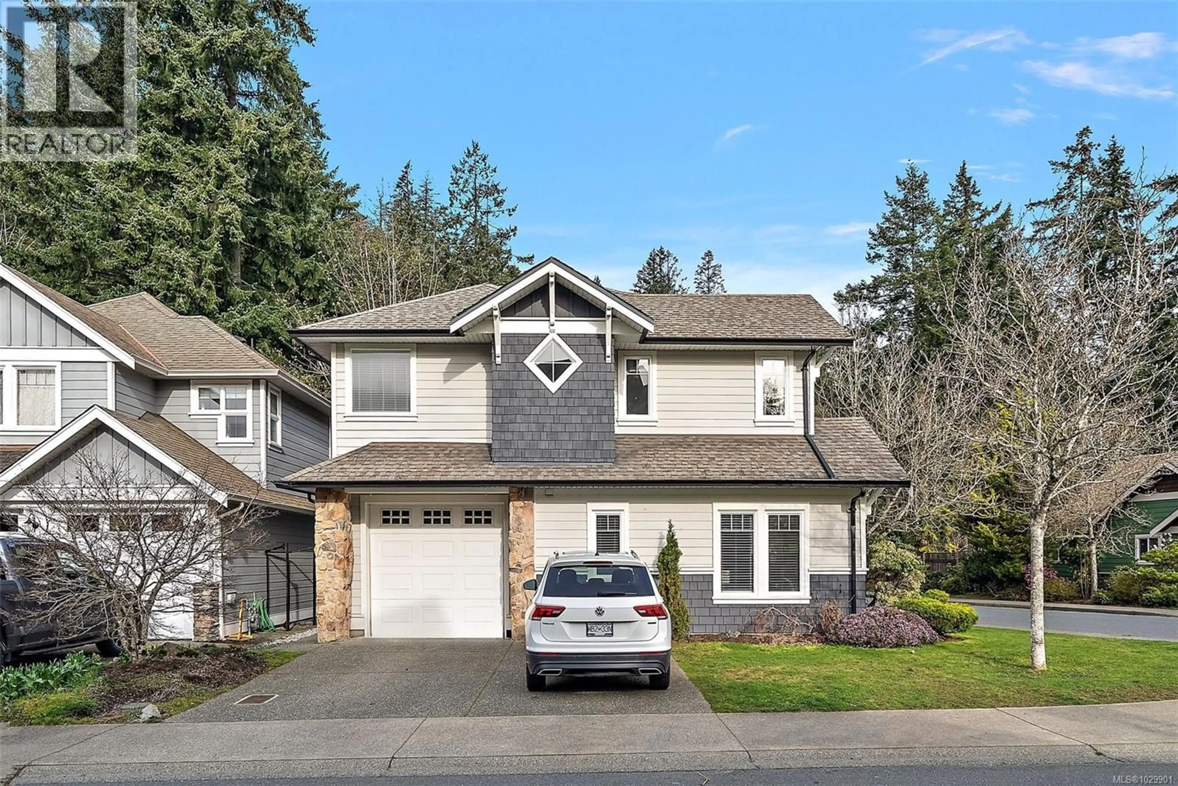 Home with vinyl exterior material, street for 2138 STONE GATE, Langford British Columbia V9B6R5