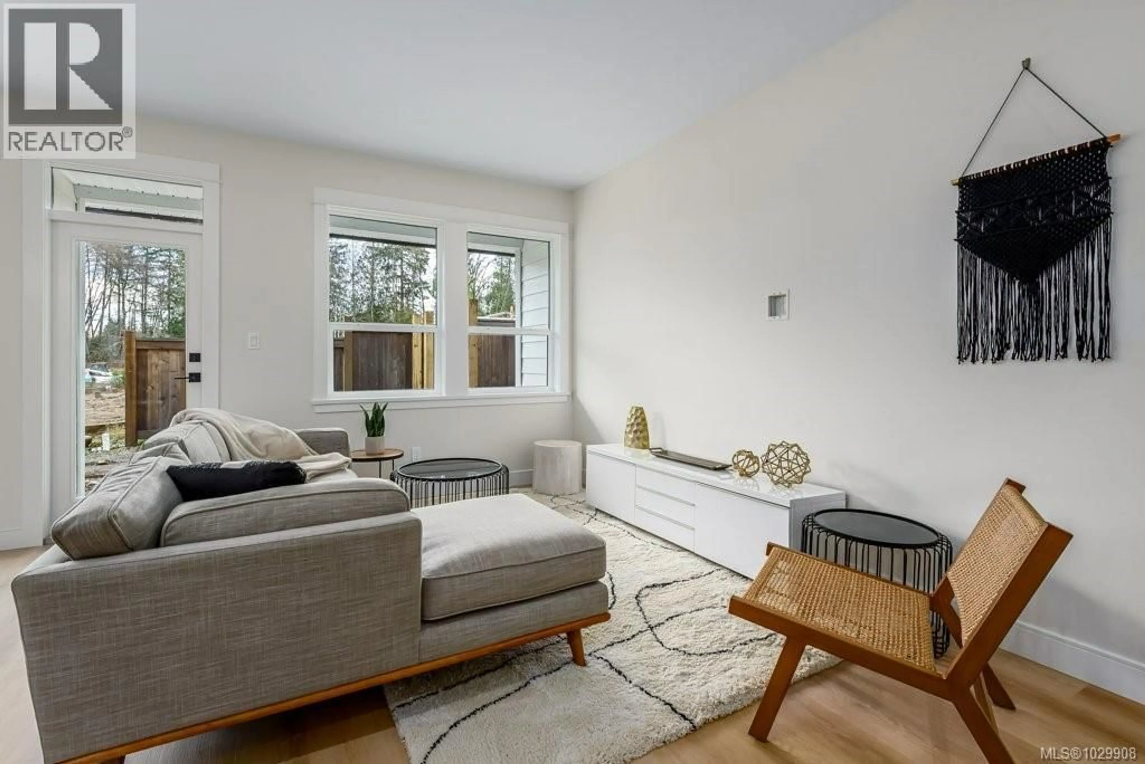 Living room with furniture, unknown for 205 - 2580 BROOKFIELD DRIVE, Courtenay British Columbia V9N0J8