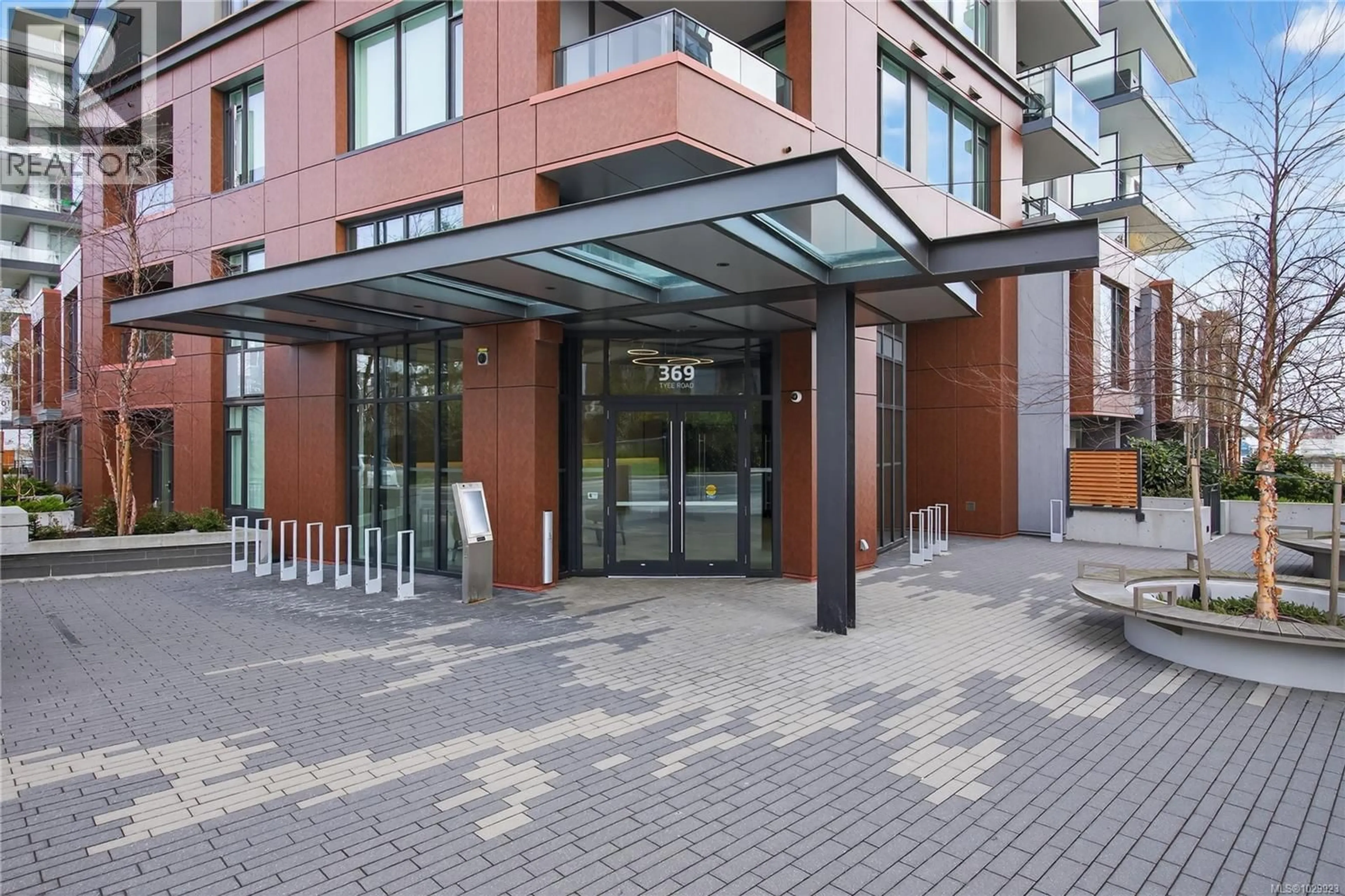 Unknown for 1001 - 369 TYEE ROAD, Victoria British Columbia V9A0B6