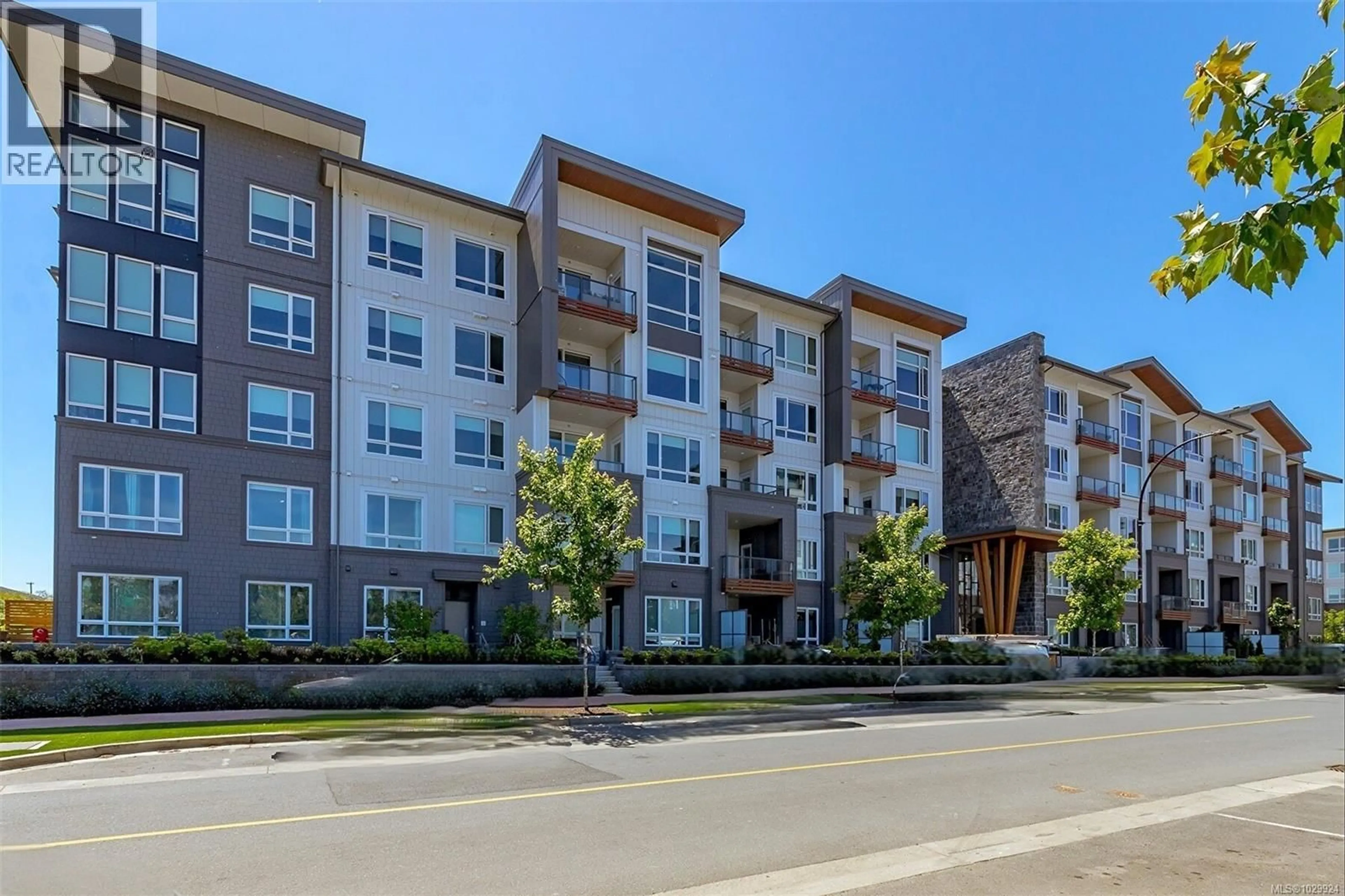 A pic from outside/outdoor area/front of a property/back of a property/a pic from drone, unknown for 210 - 940 REUNION AVENUE, Langford British Columbia V9B0W6