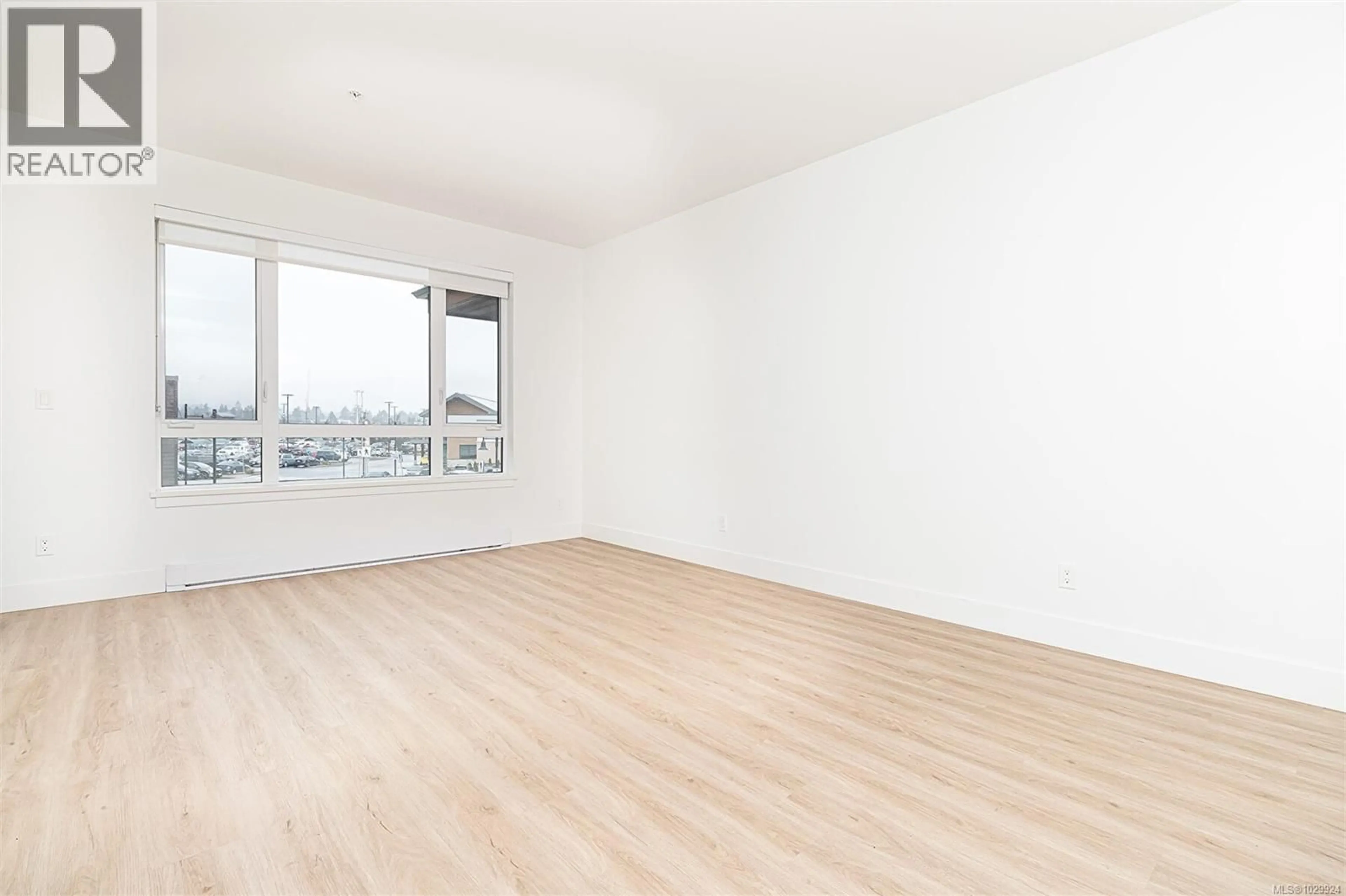 A pic of a room for 210 - 940 REUNION AVENUE, Langford British Columbia V9B0W6