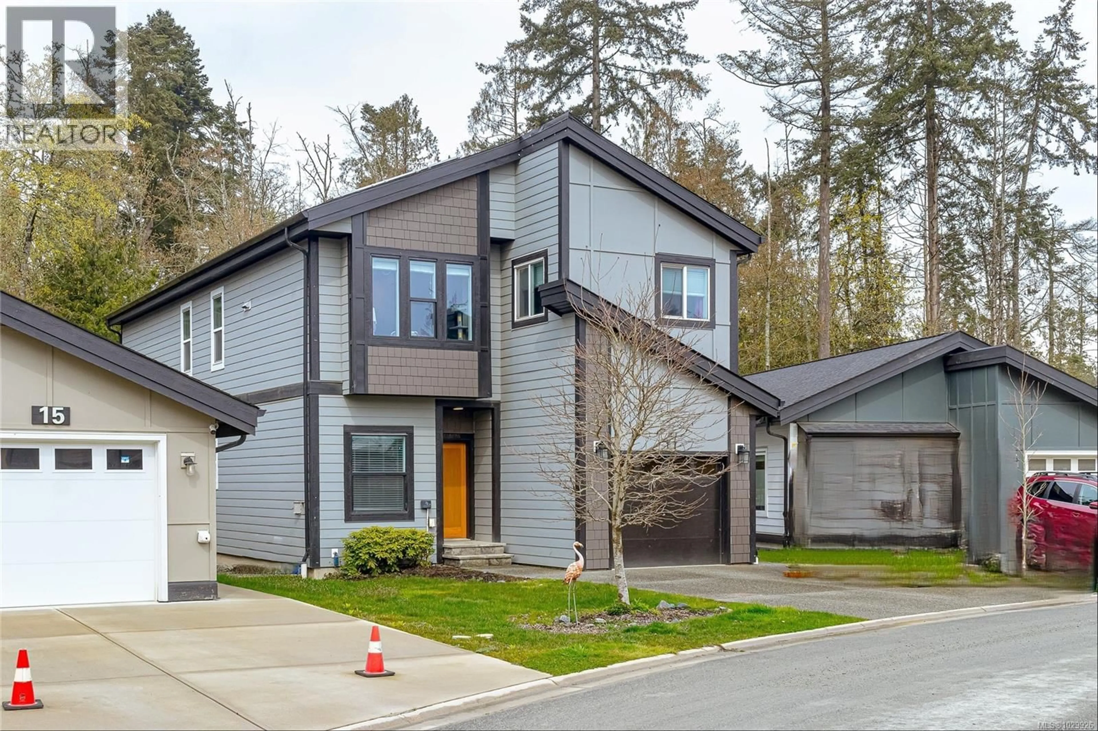 Home with brick exterior material, street for 17 SAANICH RIDGE DRIVE, Central Saanich British Columbia V8M0B8