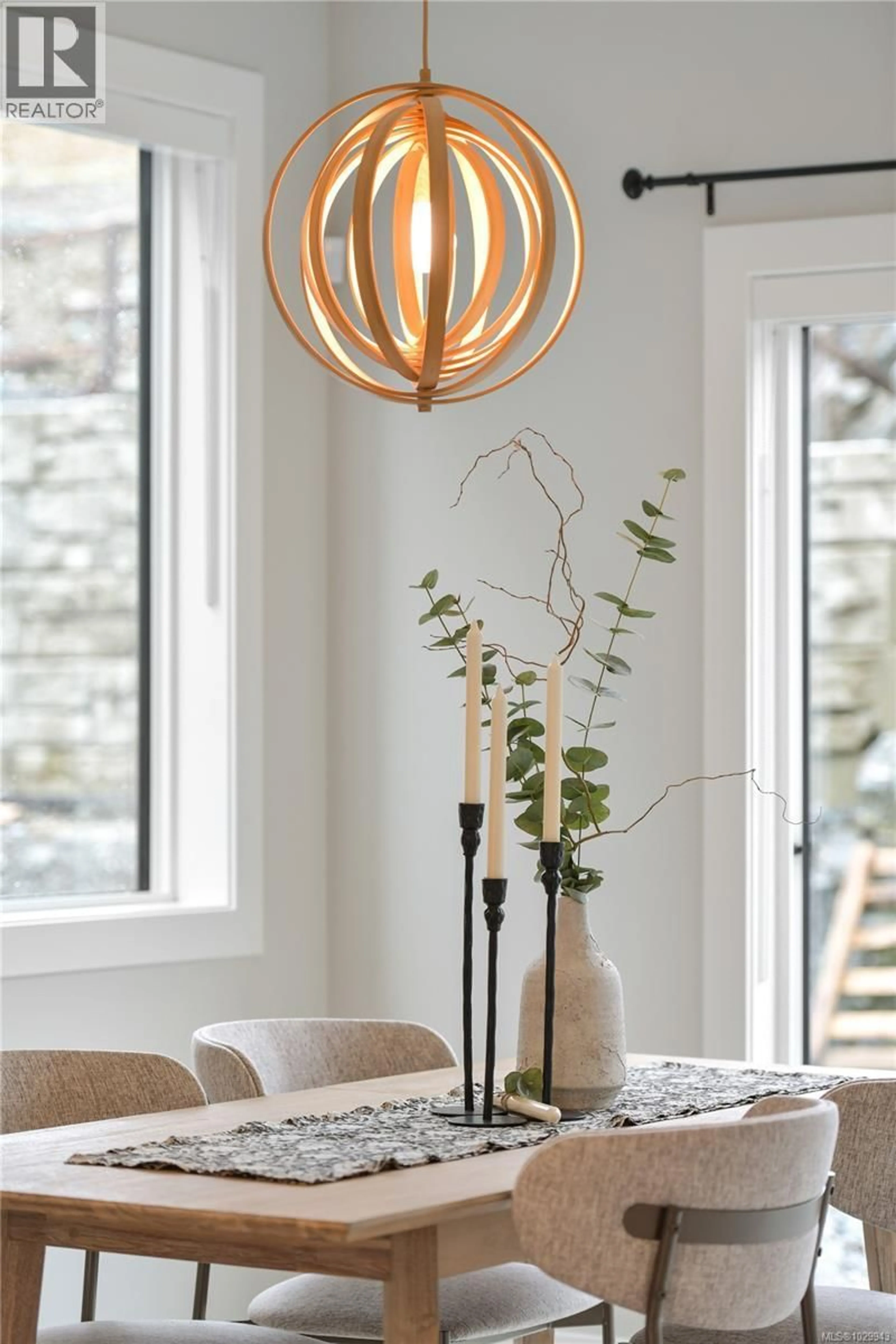 Dining room, wood/laminate floor for 114 - 2950 CONSTELLATION AVENUE, Langford British Columbia V9B7G3