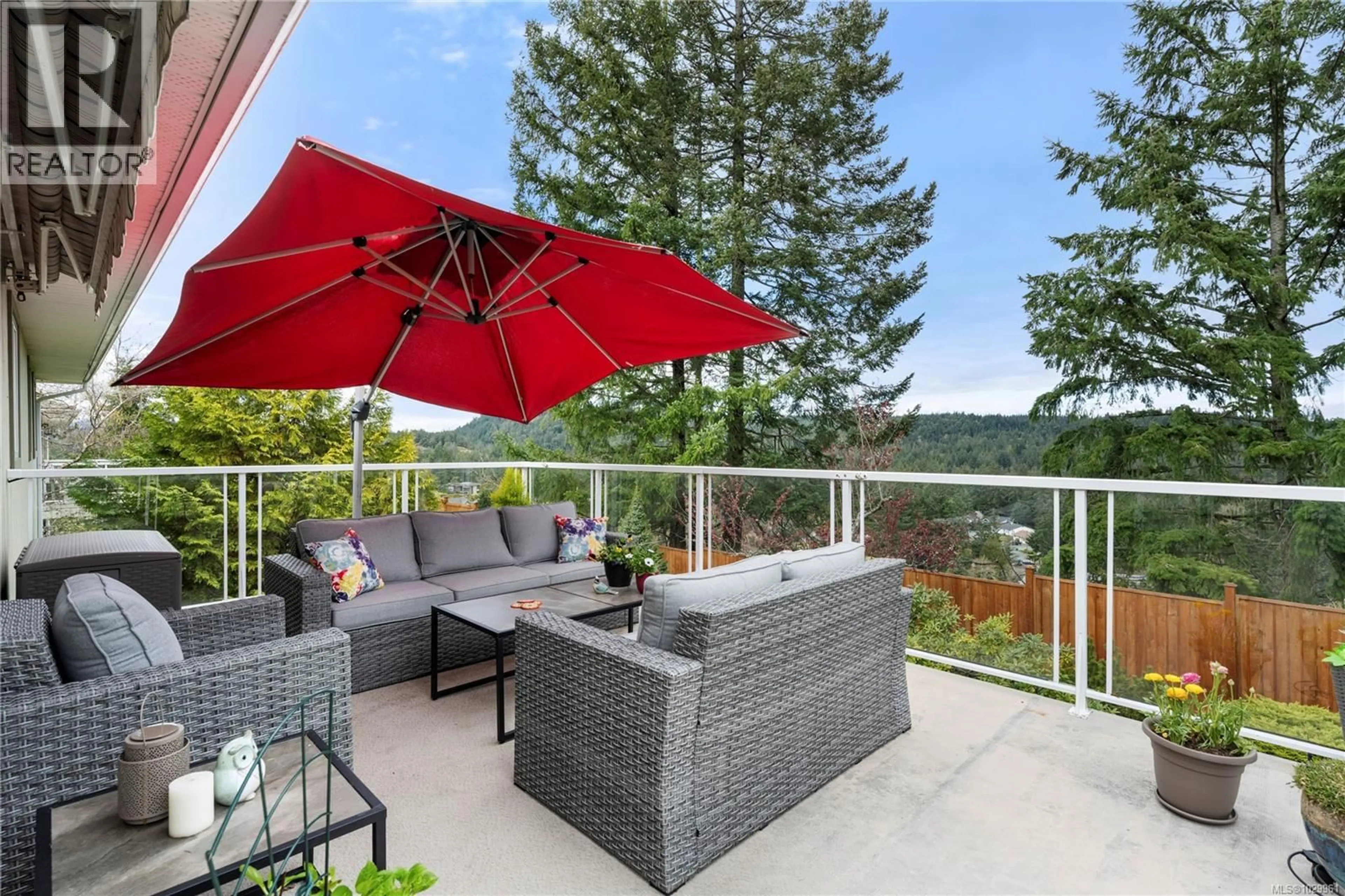 Patio, water/lake/river/ocean view for 3255 FOLKESTONE DRIVE, Nanaimo British Columbia V9T5V2