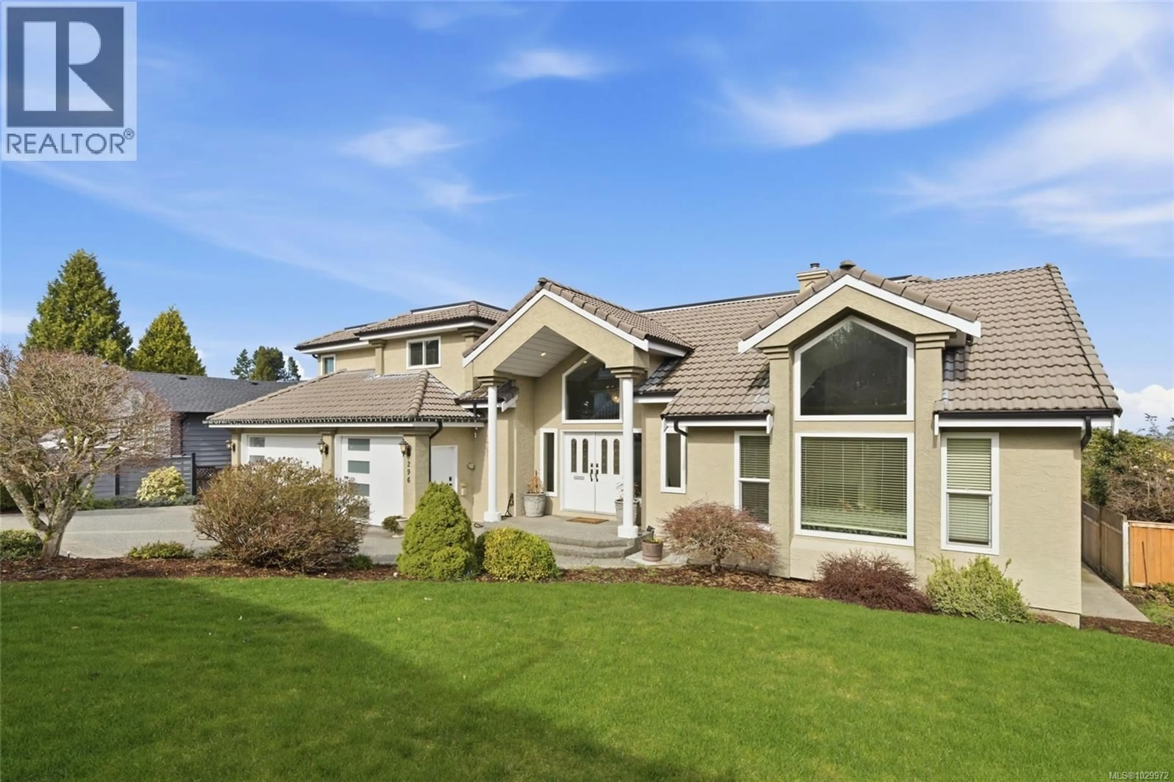 Home with vinyl exterior material, unknown for 296 CILAIRE DRIVE, Nanaimo British Columbia V9S3E8