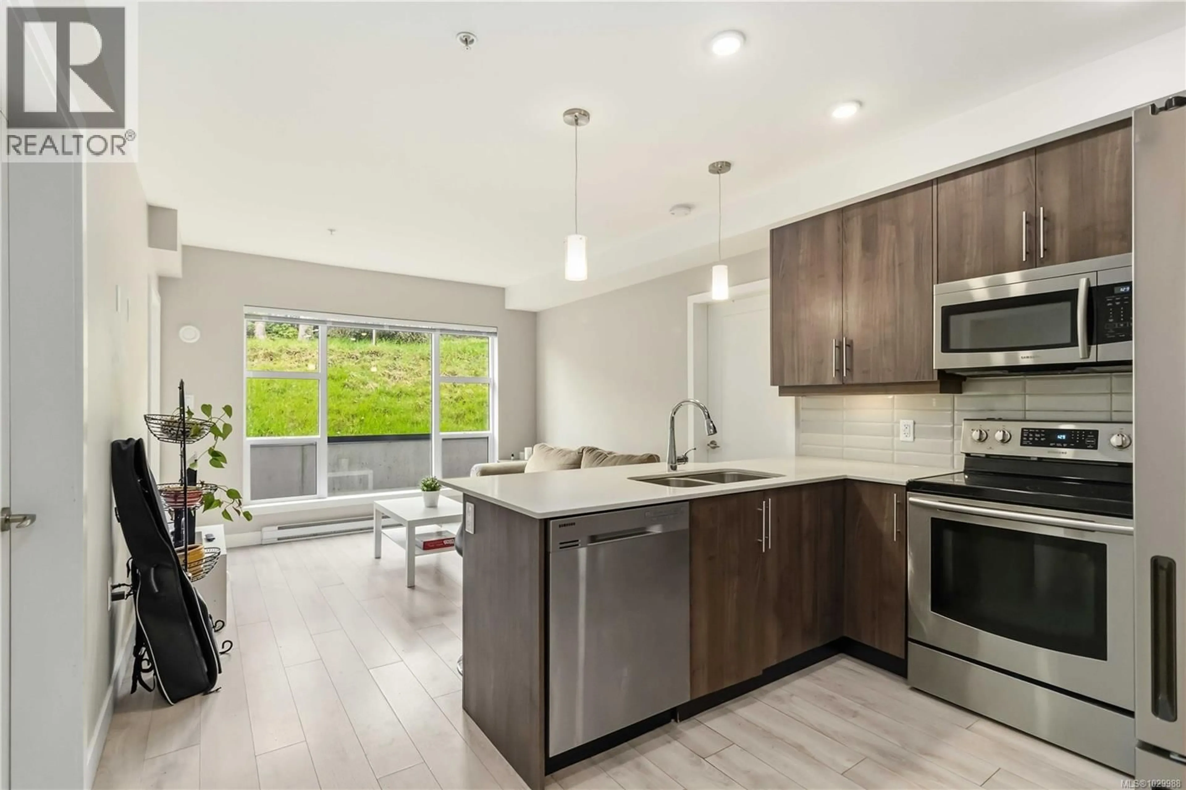 Open concept kitchen, unknown for 105 - 1016 INVERNESS ROAD, Saanich British Columbia V8X0B1