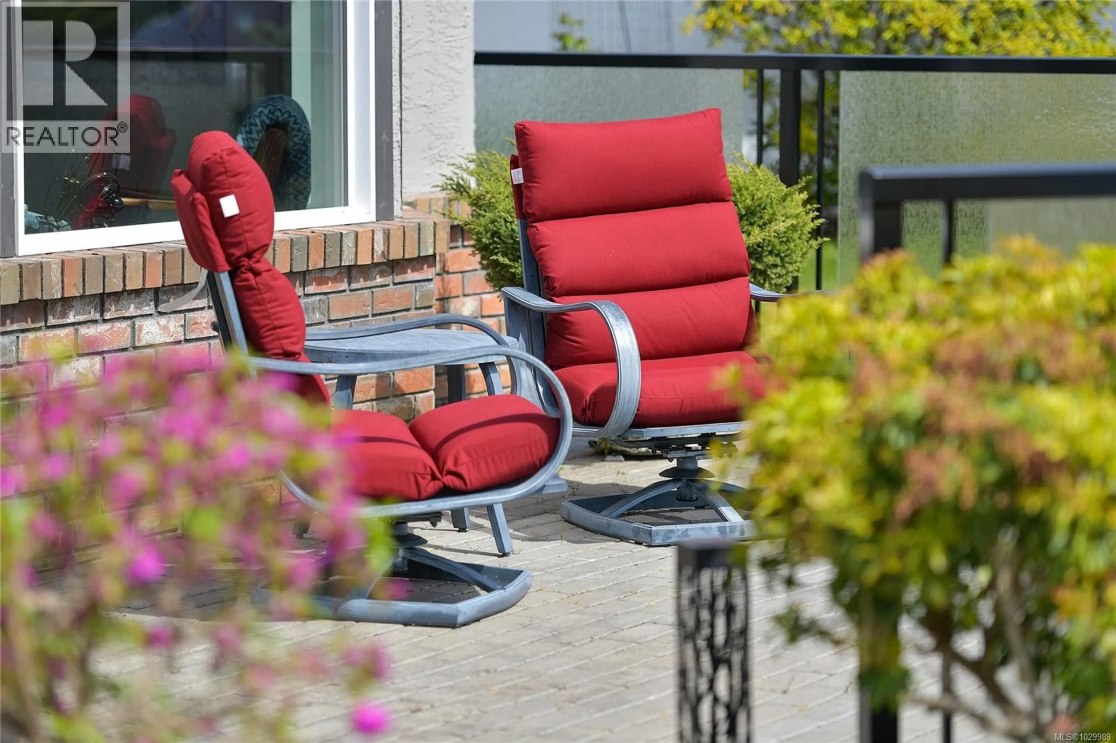 Patio, street for 597 PINE RIDGE DRIVE, Cobble Hill British Columbia V0R1L1